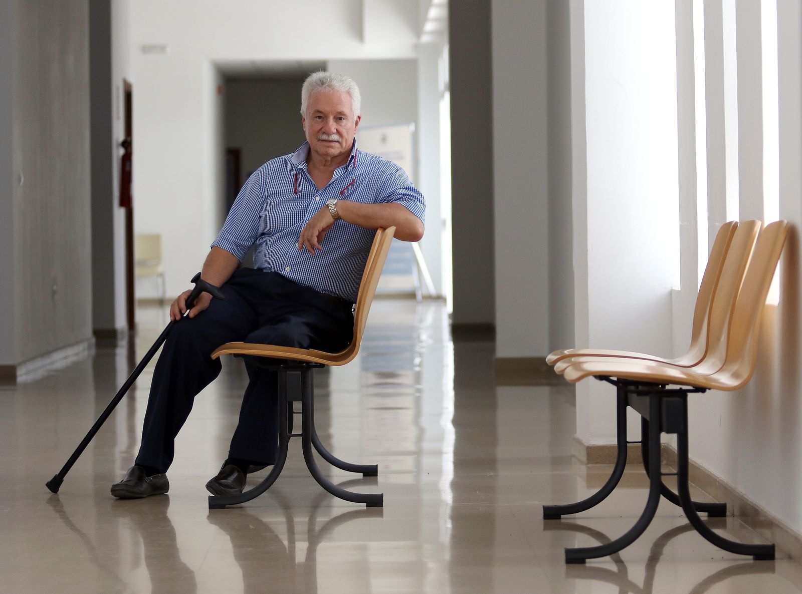 Francisco Reina posa en la sede de la Confederación de Empresarios de Córdoba (CECO).