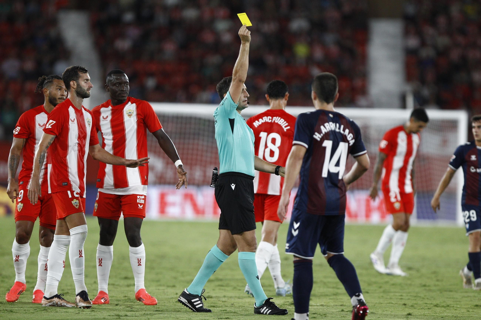 Las imágenes del partido de fútbol U.D. Almería-S.D. Eibar