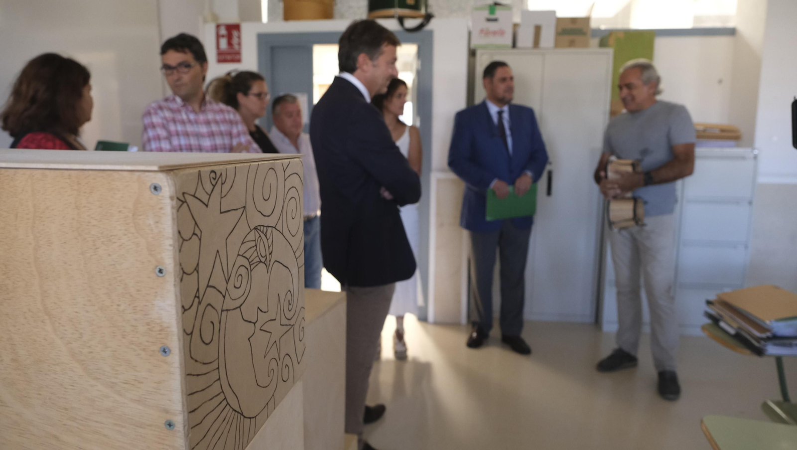 Imágenes del comienzo del nuevo curso de Secundaria en el IES Aurantia de Benahadux