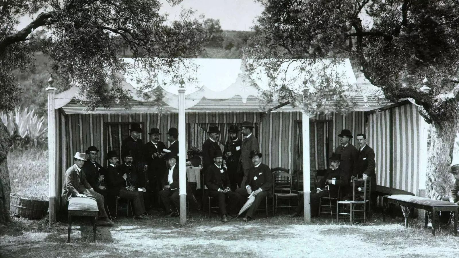 Acto de Inauguración del yacimiento de Carmona el 24 Mayo 1885.