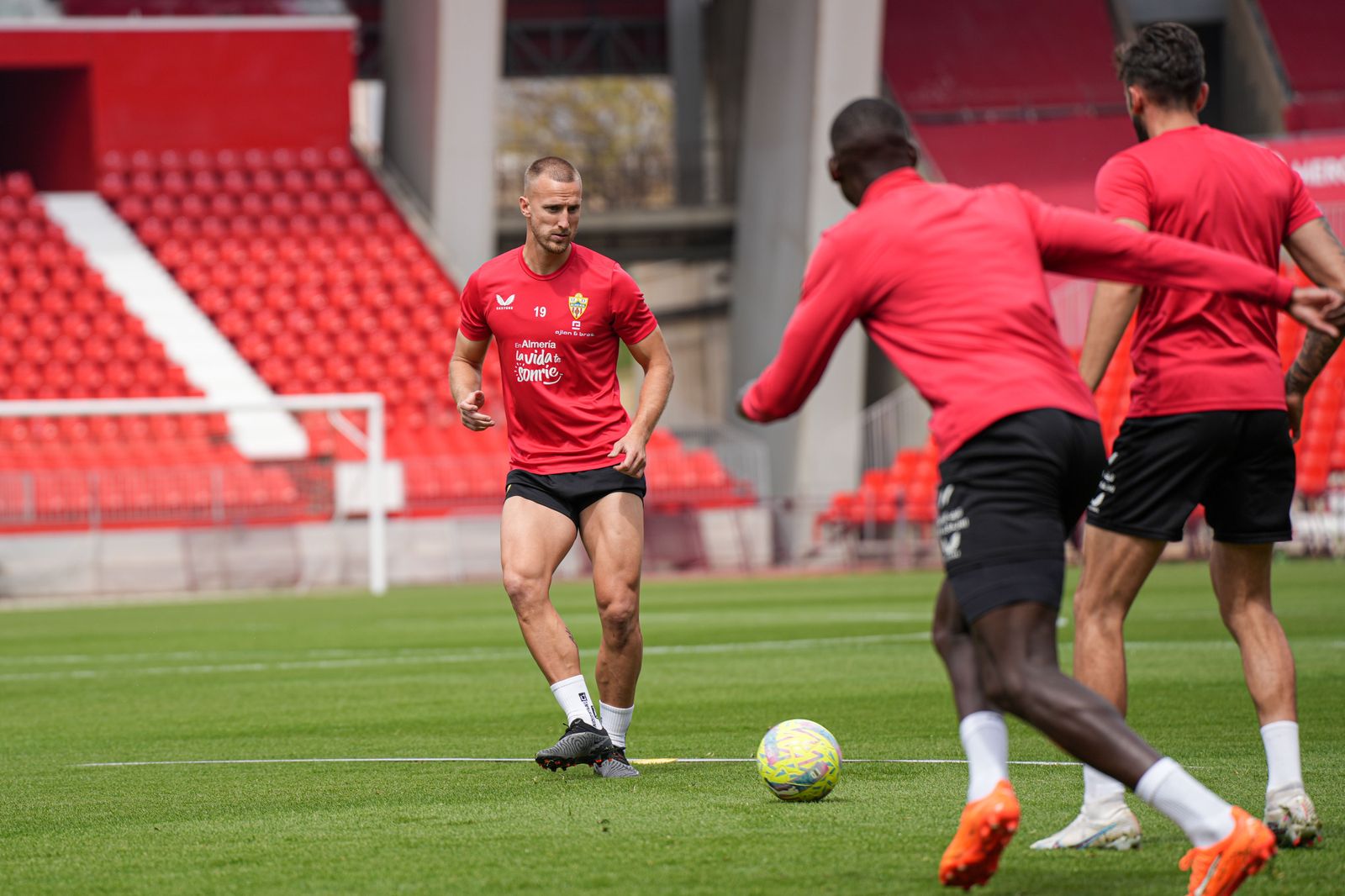 Así ha sido el entrenamiento del Almería este viernes