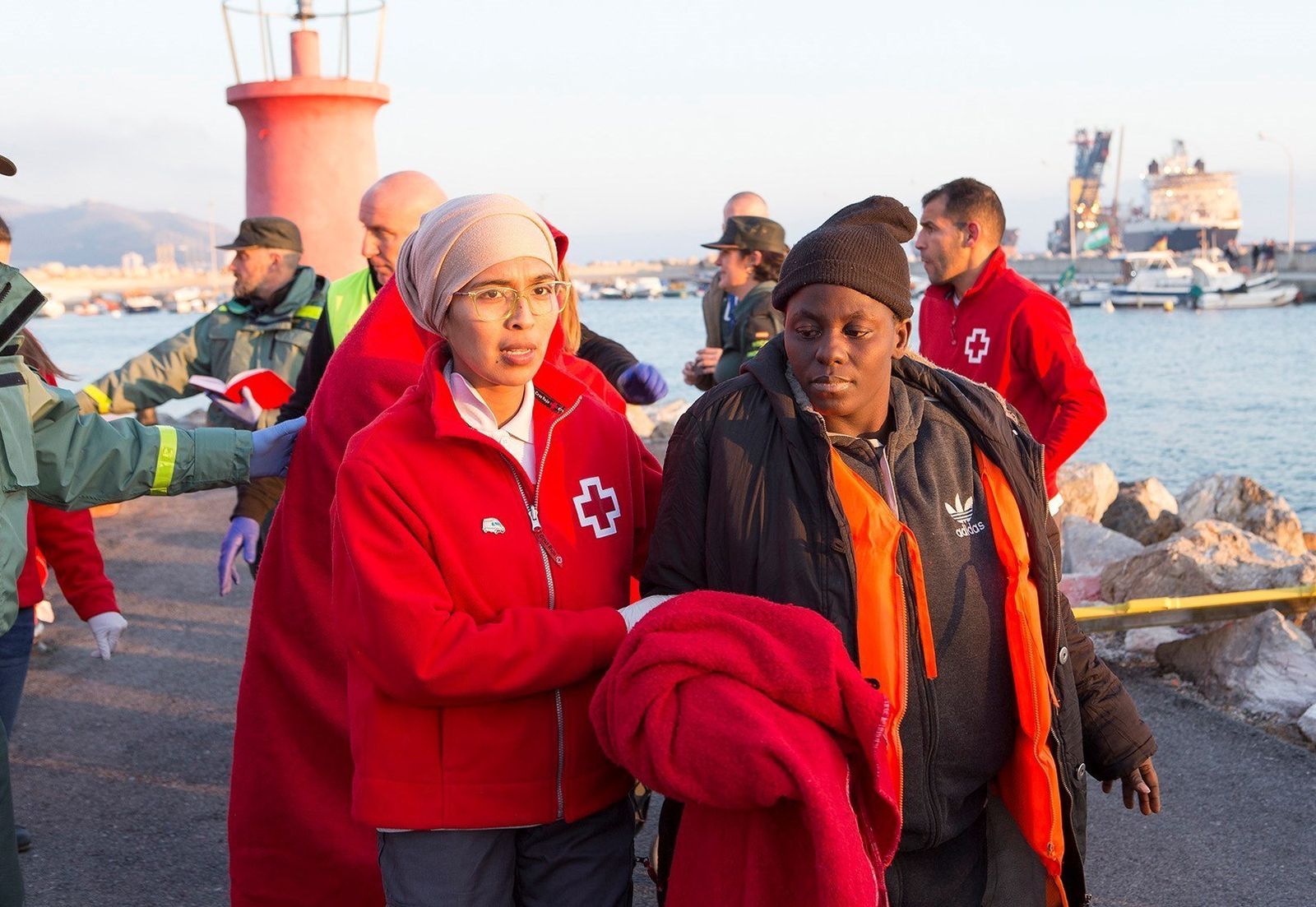 Durante la jornada de ayer, dos pateras fueron rescatadas y llevadas a Motril mientras que una tercera fue rescatada por la Armada de Marruecos.