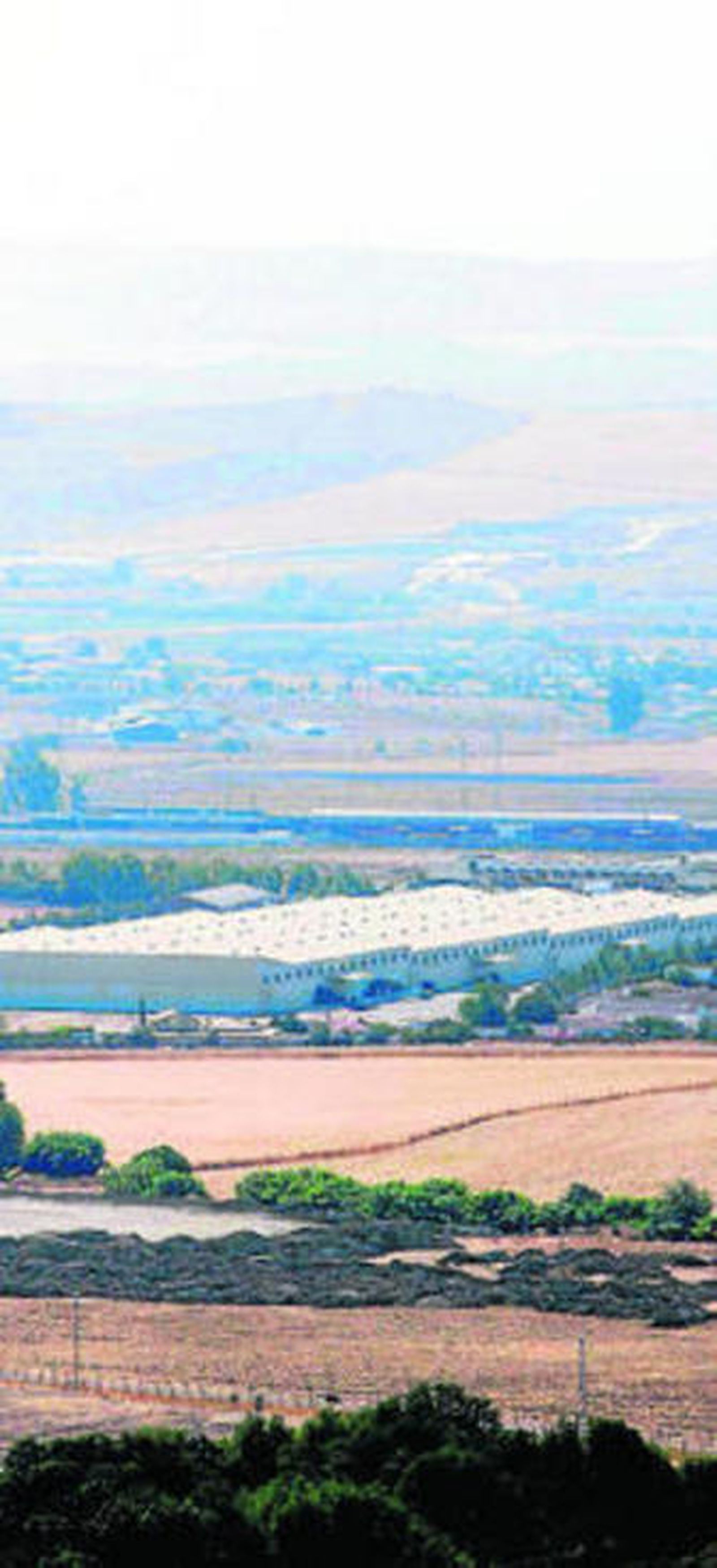 Naves construidas por el empresario Rafael Gómez.