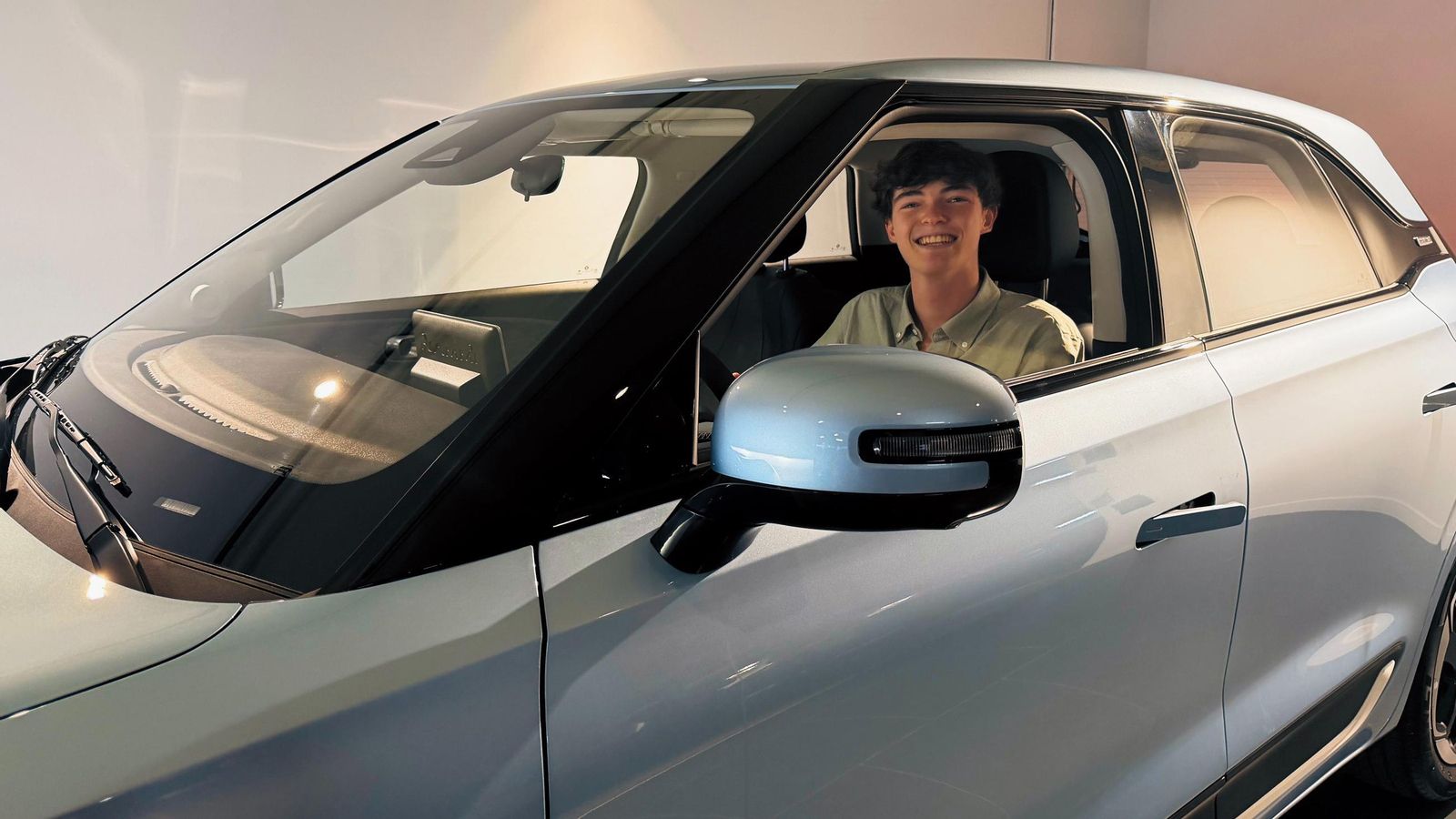 El ganador de la segunda edición del premio Boxcellence ha sido Santiago Quemada, en la actualidad estudiante del grado de Ingeniería Matemática e Inteligencia Artificial.