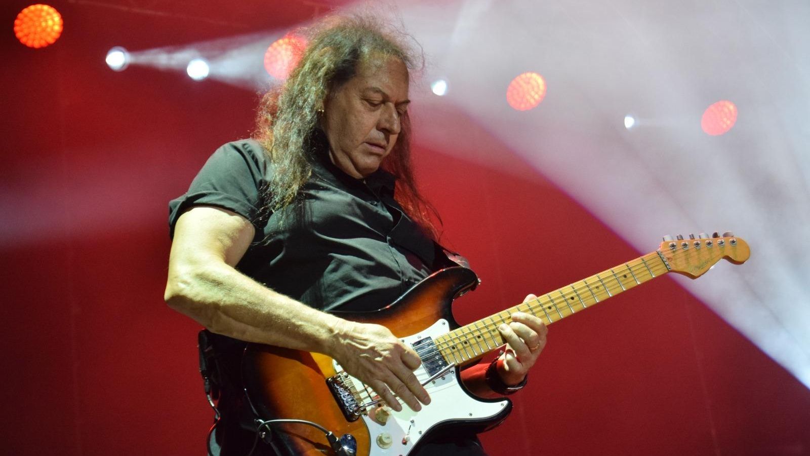 El guitarrista Paco Ventura.