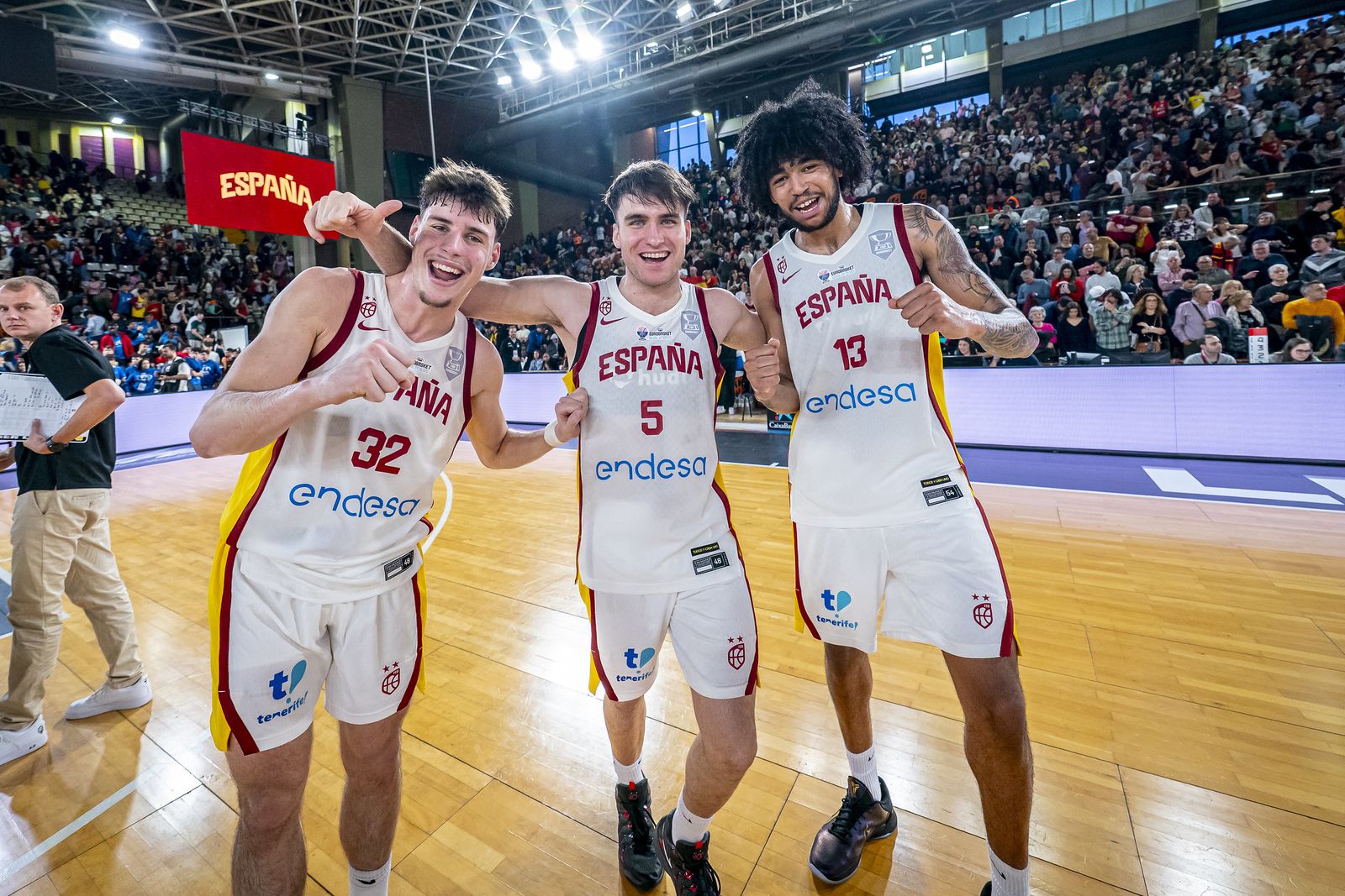 Mario Saint-Supéry y Rubén Guerrero ayudan al triunfo de España ante Bélgica
