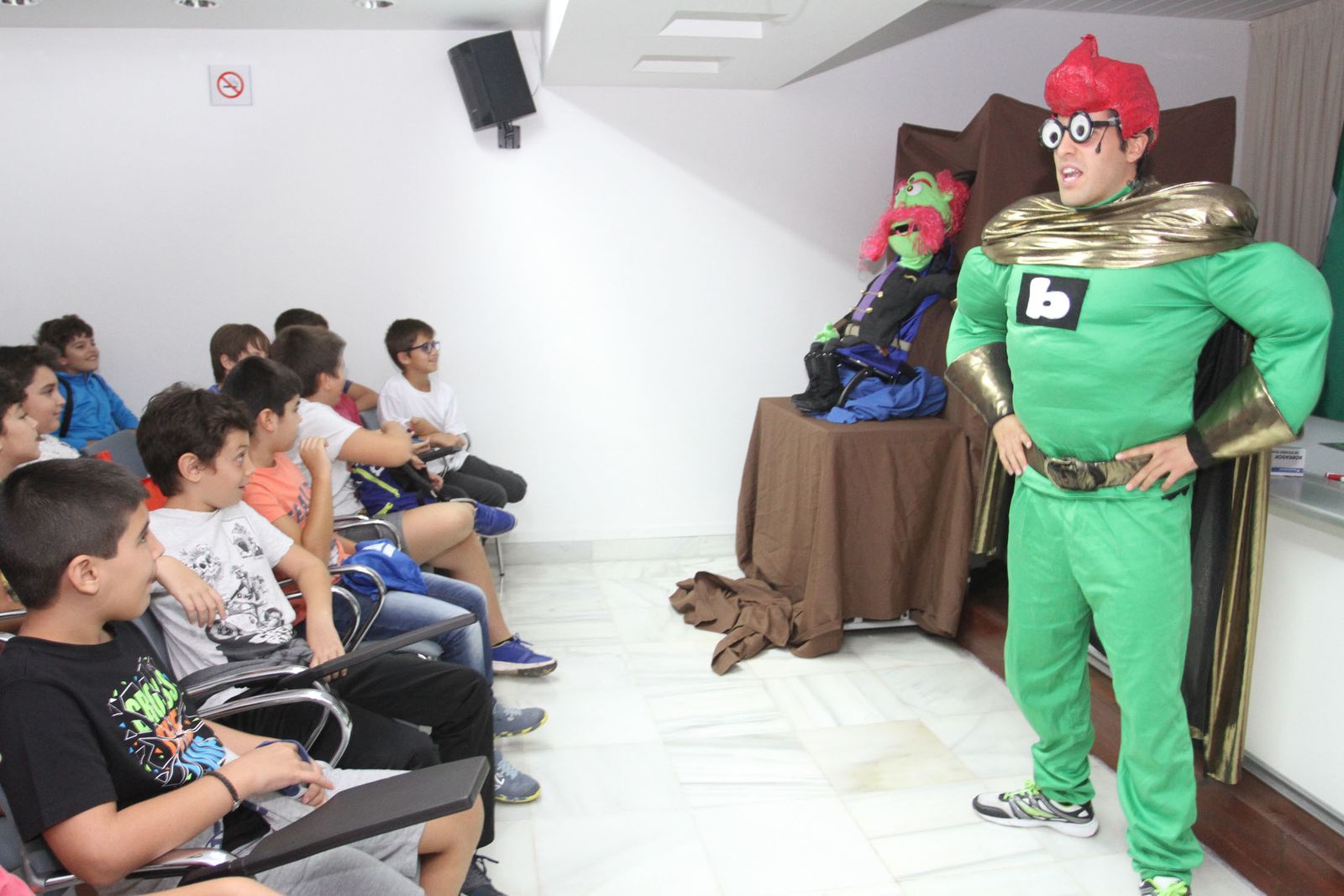 Biblos el superhéroe de la biblioteca