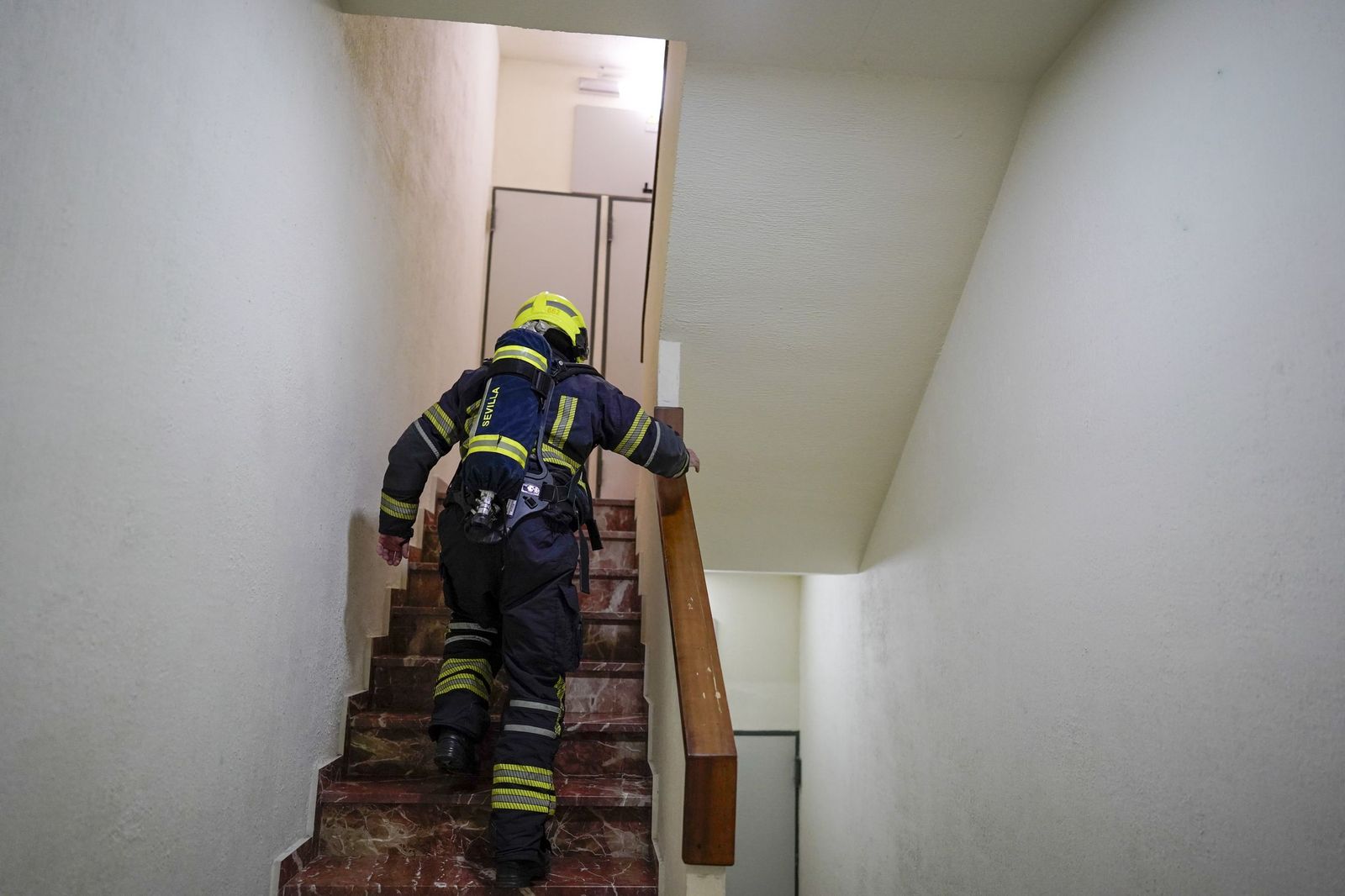La cronoescalada de los bomberos en la Torre de los Remedios, todas las fotos
