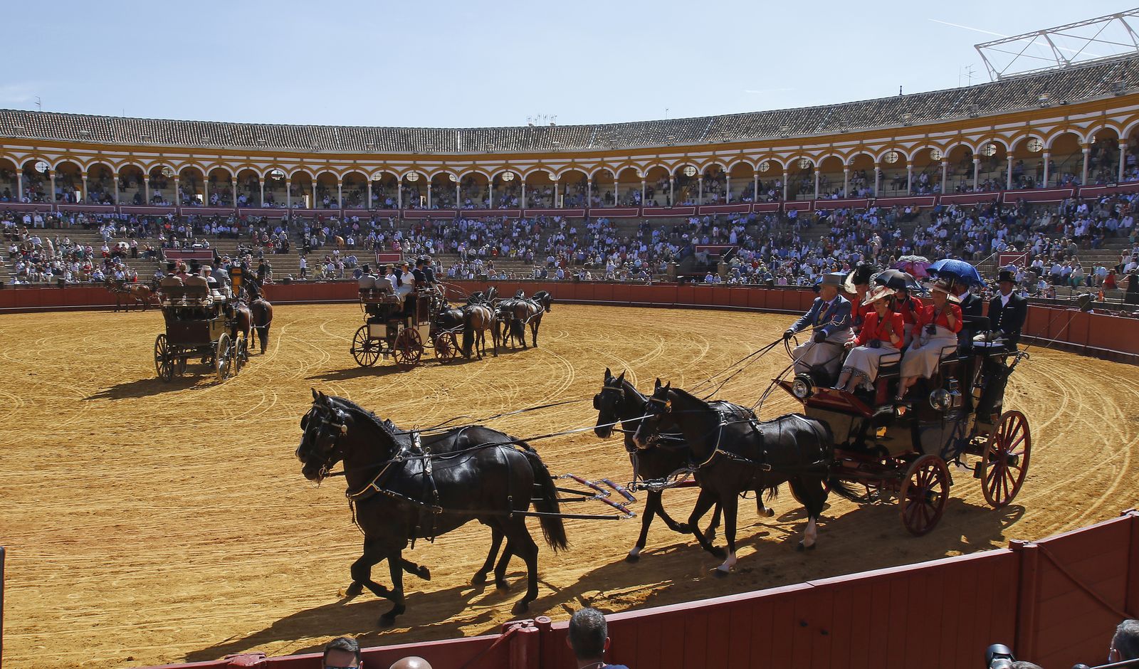 Exhibición de Enganches