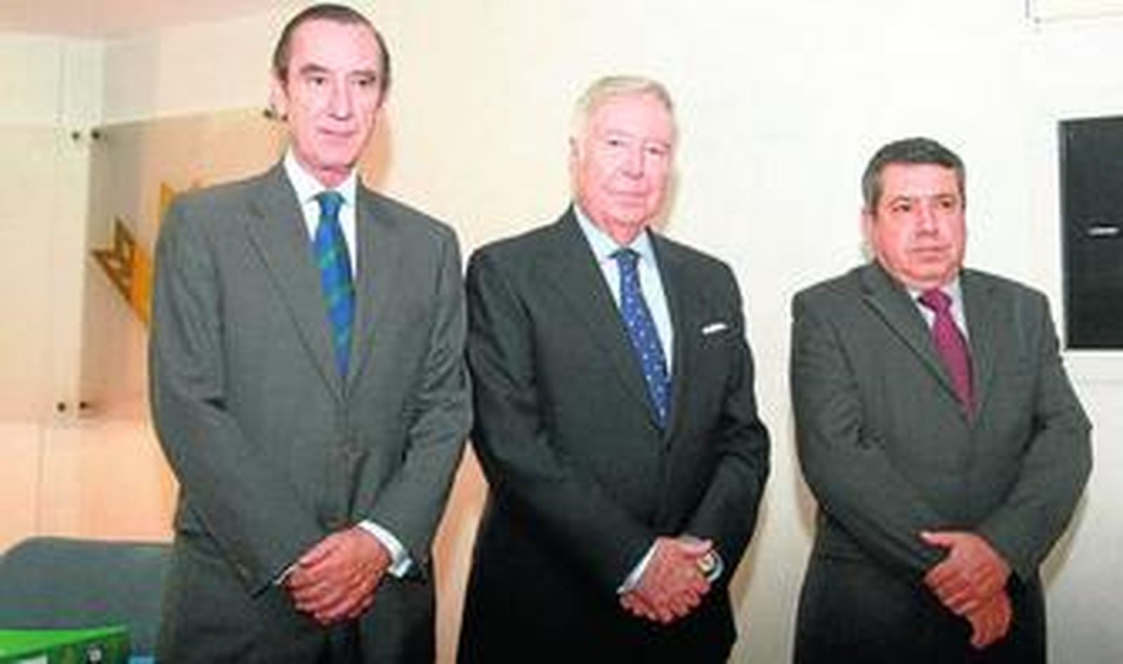 Desde la izquierda, Manuel Enríquez, José Luis García Palacios y Mariano Señorón.