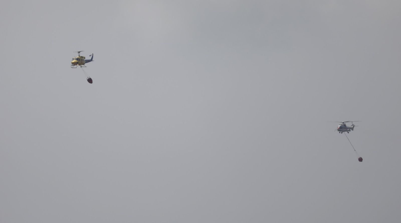 Las fotos del incendio entre La Marchenilla y Pelayo en Algeciras