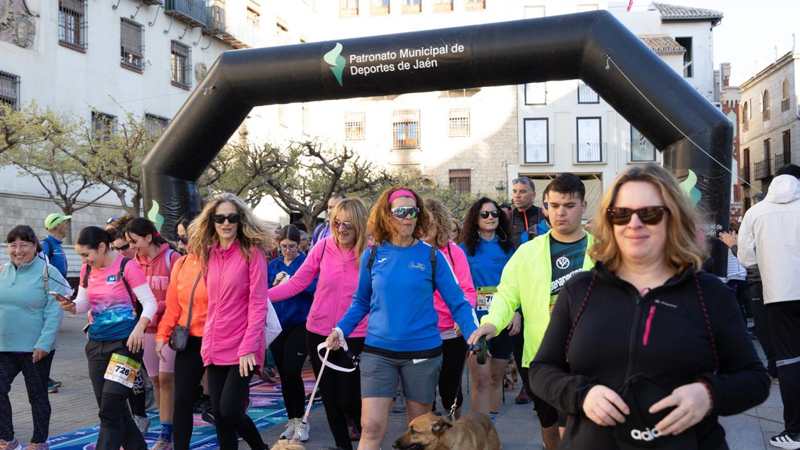 En imágenes: kilómetros para la esperanza de Celia en el CxM Trail Solidario IES Fuente de la Peña (I)