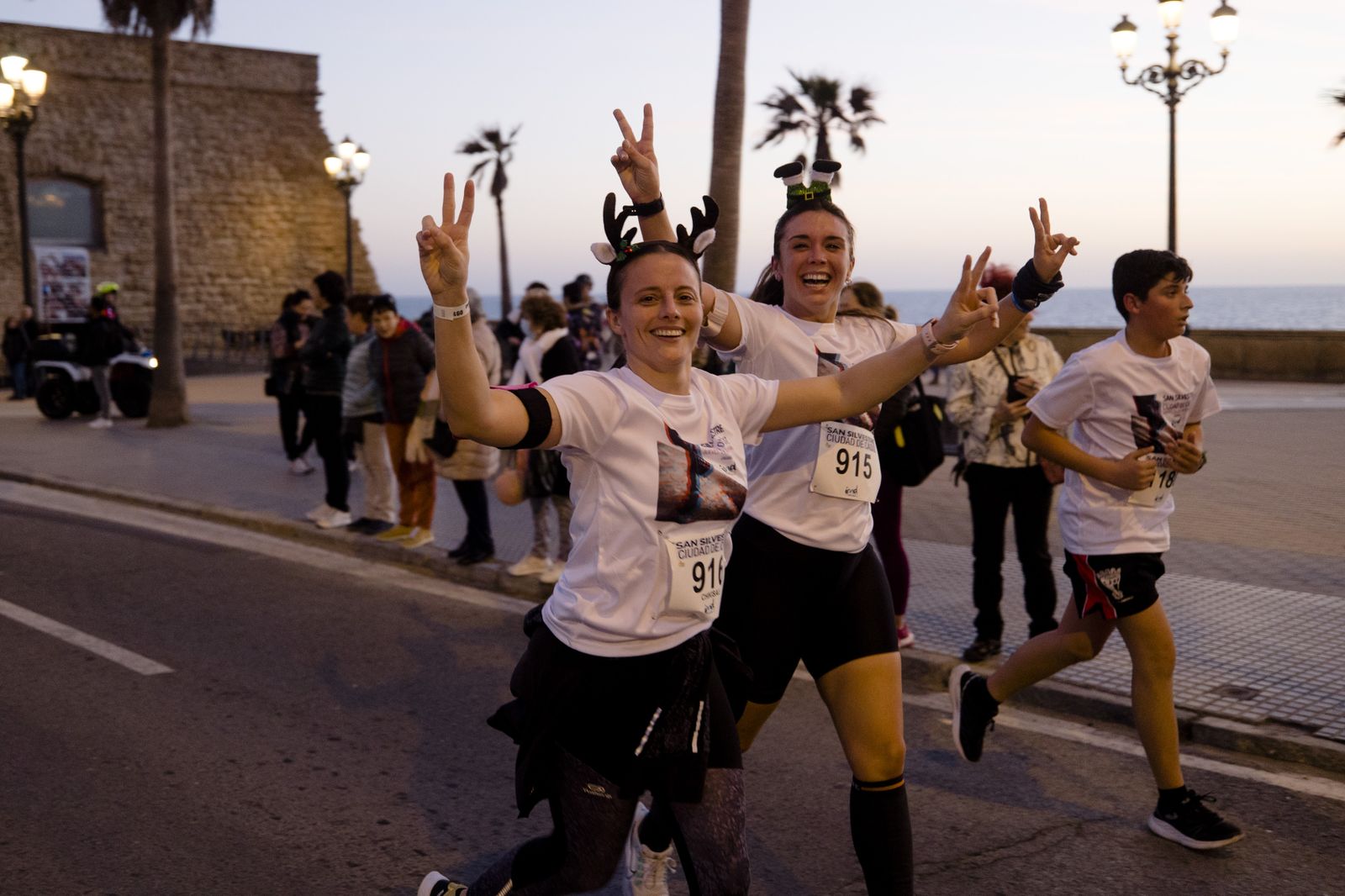 Las imágenes de la carrera popular "San Silvestre ciudad de Cádiz"