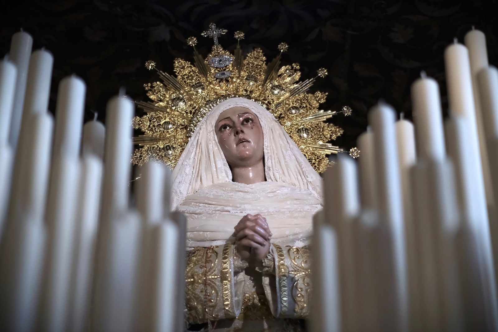 La imágenes de la Virgen de las Aguas del Museo en su palio