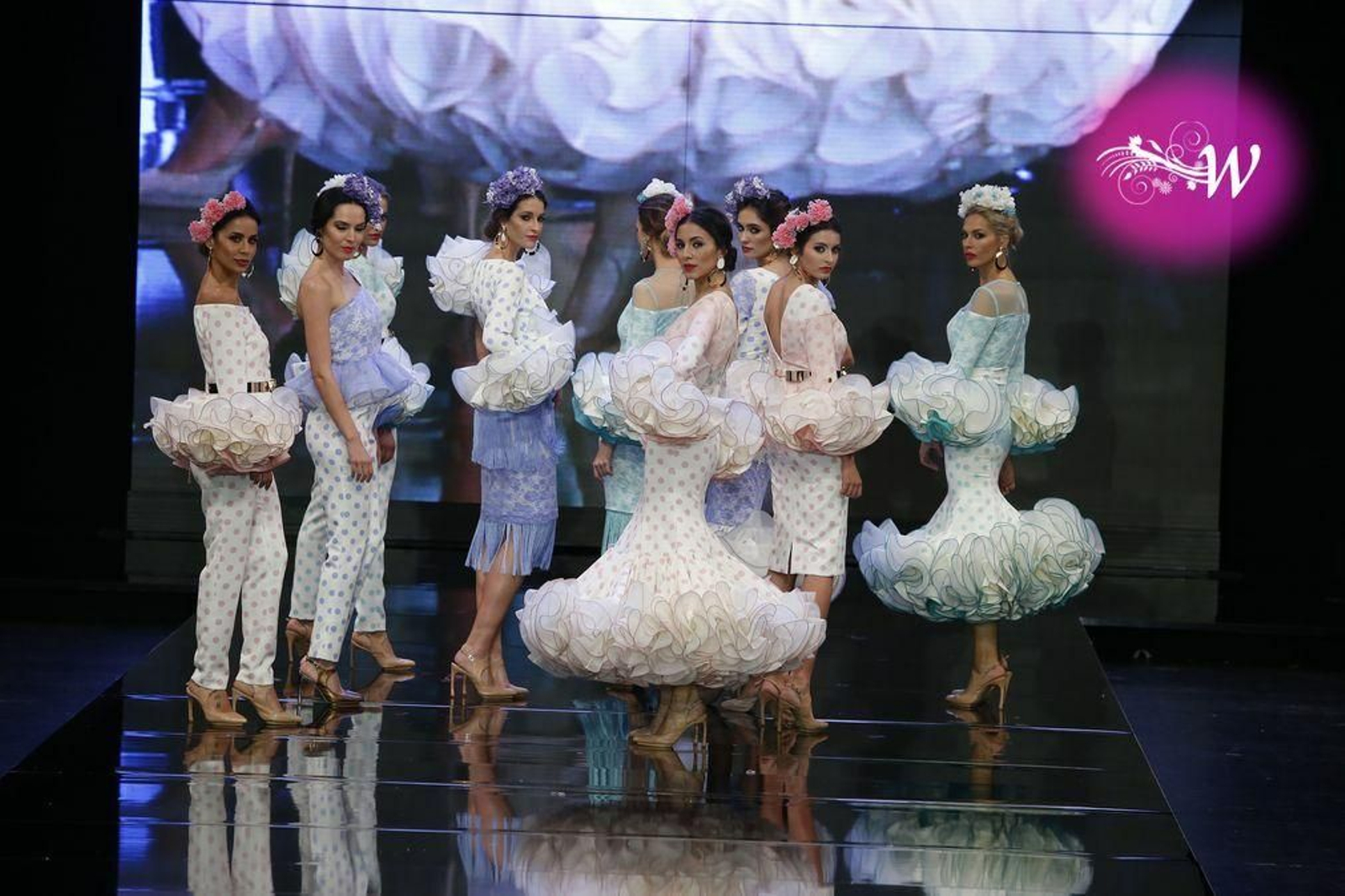 Todas las fotos del desfile de Sara Benítez en SIMOF 2020