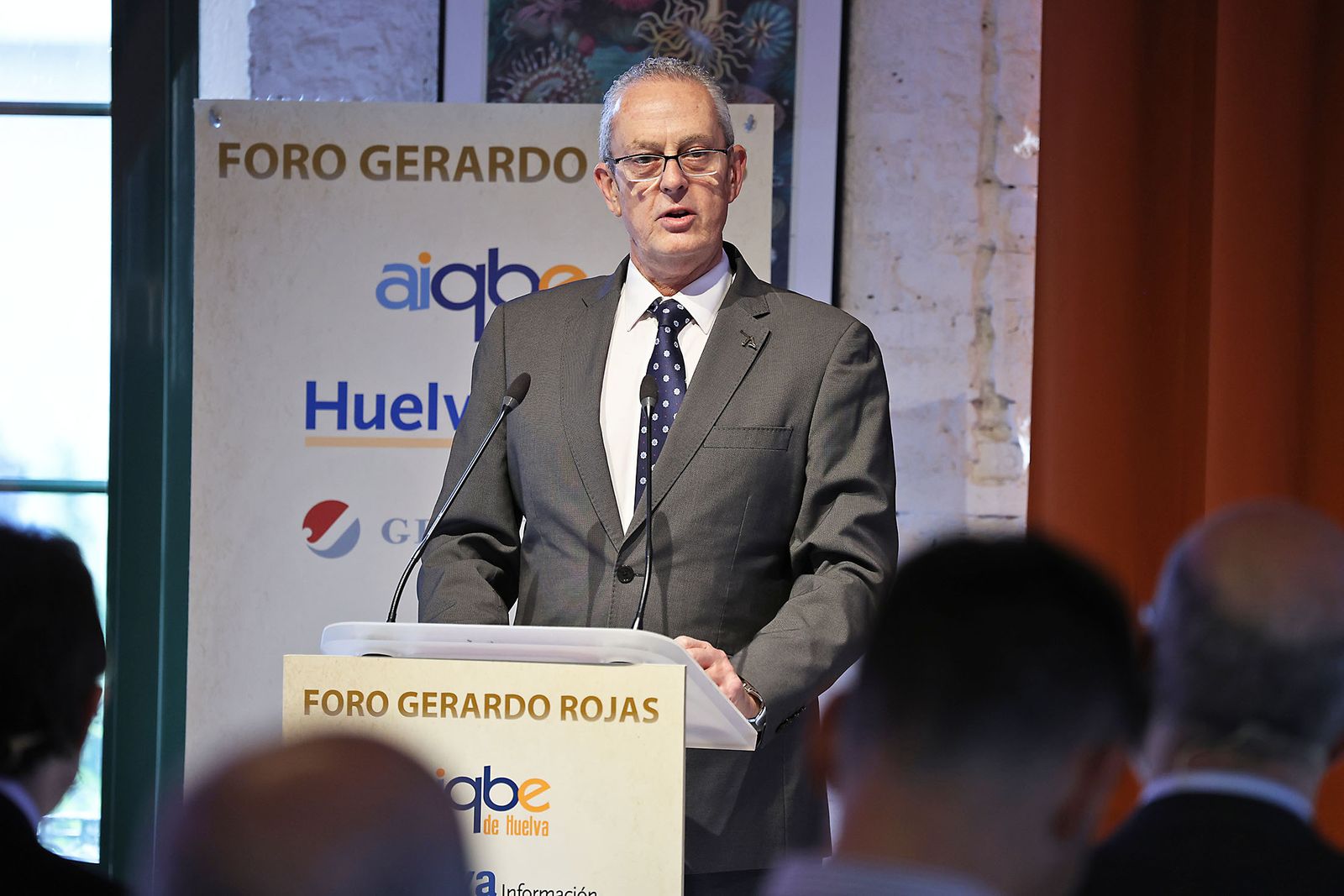 El director de la planta de Enagás en Huelva y presidente de AIQBE, Juan del Olmo.