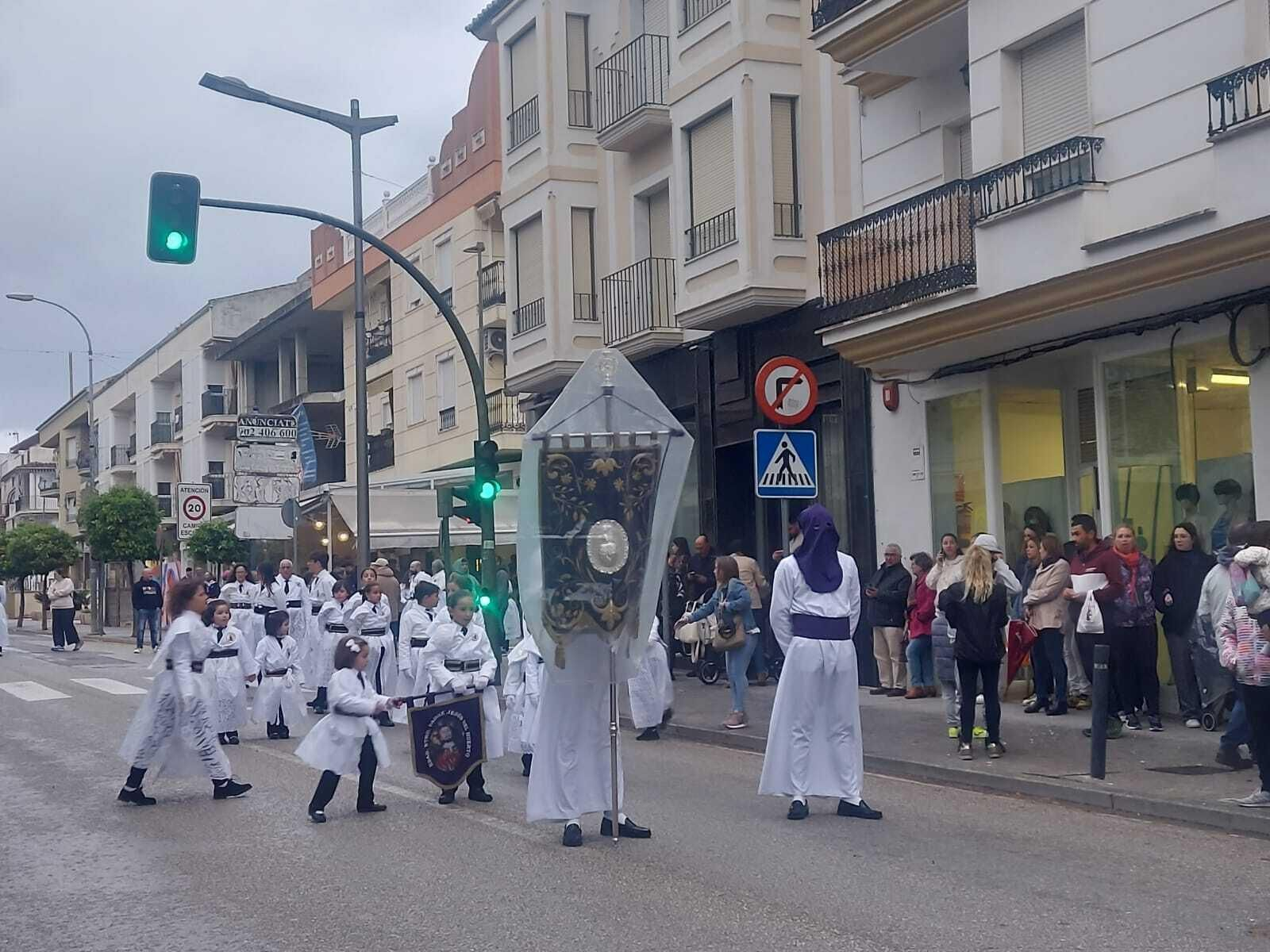 BAENA. Miserere de Jesús del Huerto y San Diego Martes Santo en Baena: El miserere de Jesús del Huerto y San Diego desafía a la lluvia, en imágenes