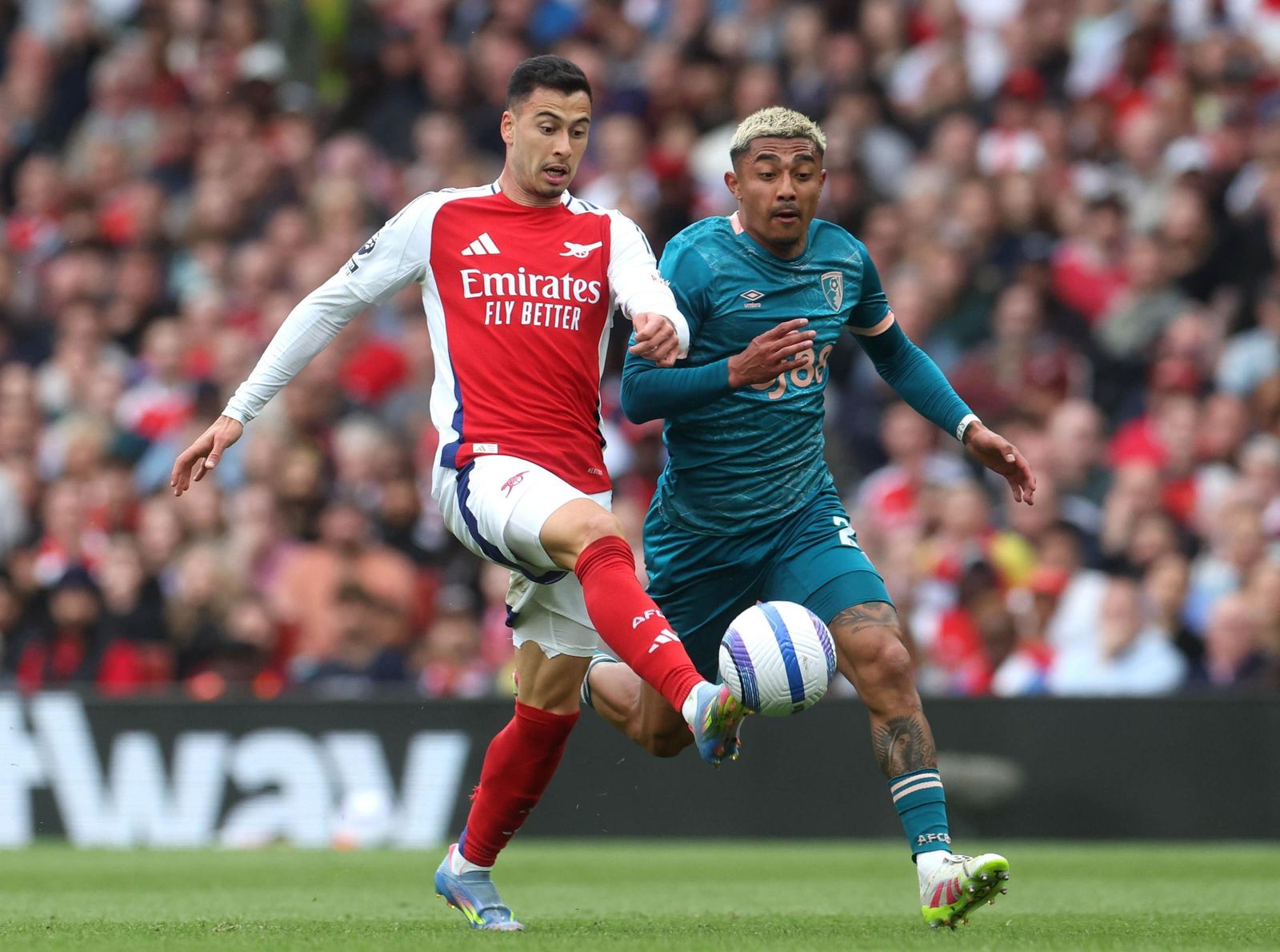 Dean Huijsen marca en el triunfo del Bournemouth en casa del Arsenal