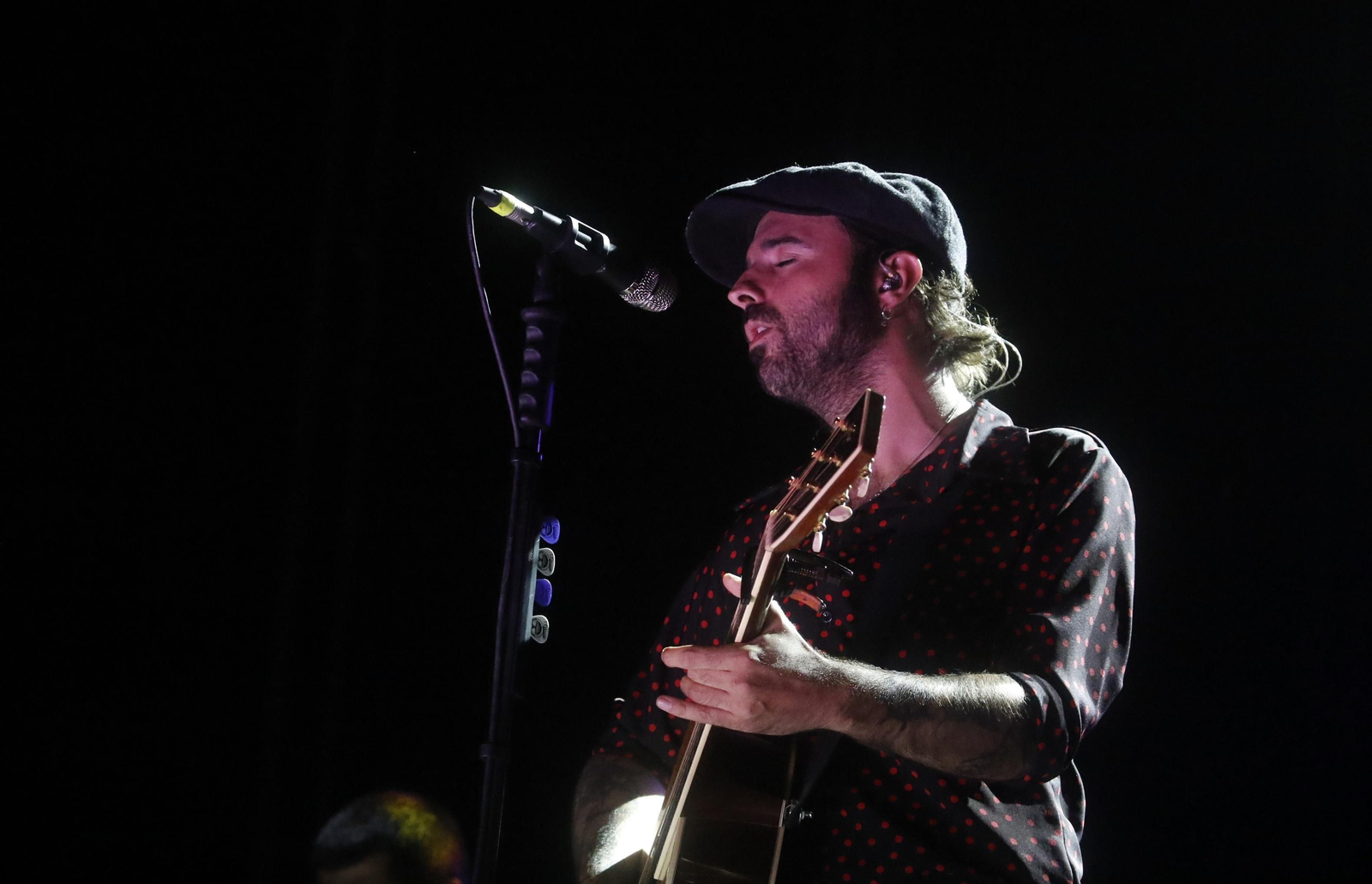 Los conciertos de Sidecars y Yamandu Costa dentro del Festival de la Guitarra de Córdoba, en imágenes