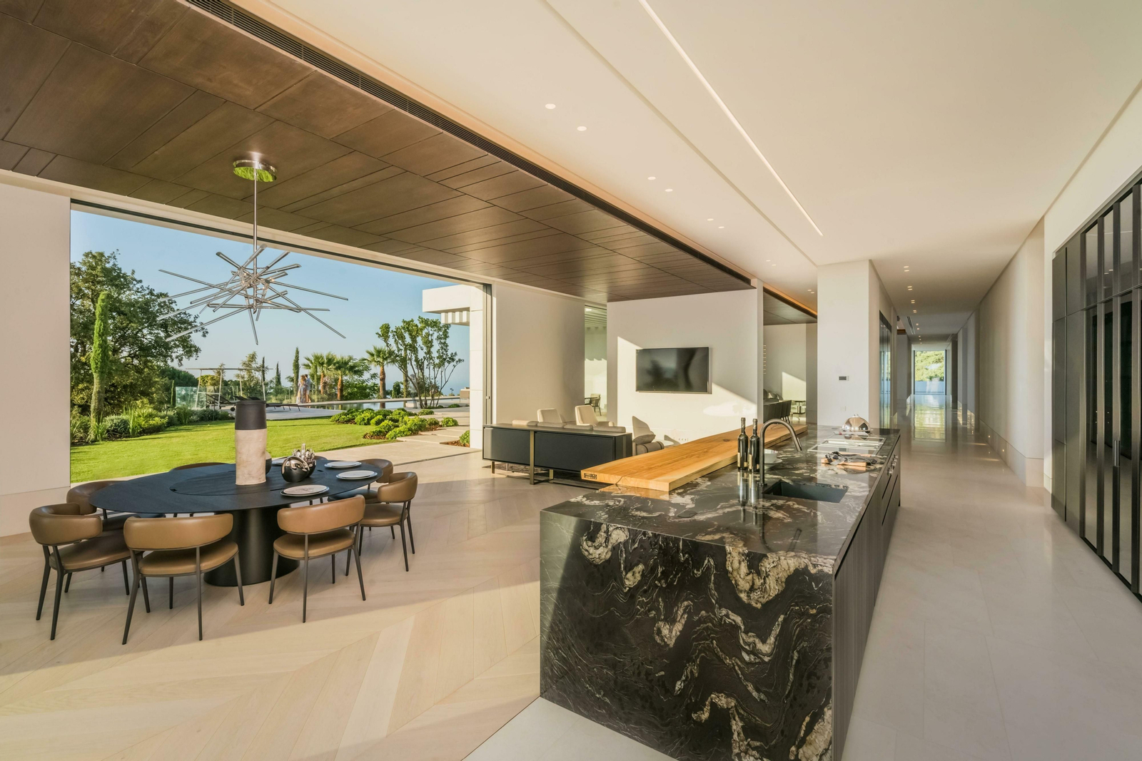 Las fotografías de la mansión de Marbella que cuesta 32 millones de euros