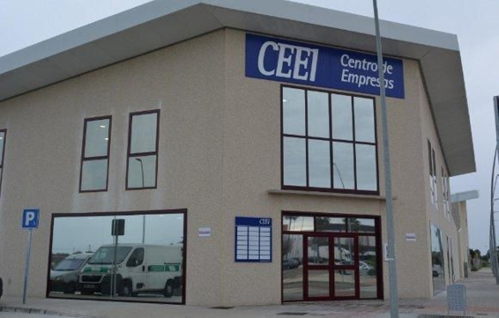 Taroca Servicios Digitales amplía sus instalaciones en el Parque Empresarial Villa de Rota