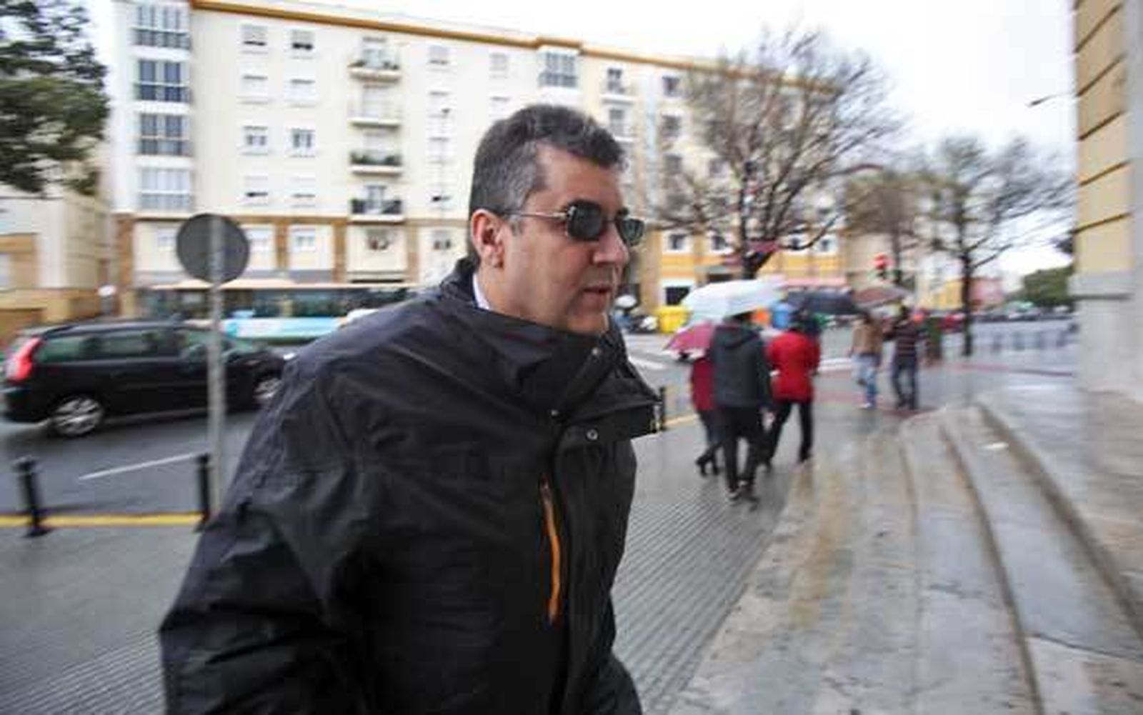 López Luna, a su llegada a la Audiencia Provincial. /Lourdes de Vicente