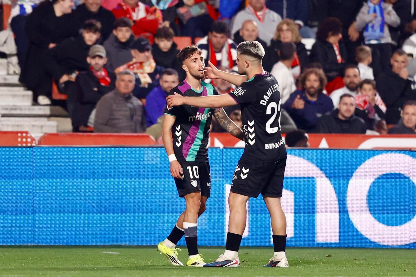 El Granada-Málaga CF, en fotos