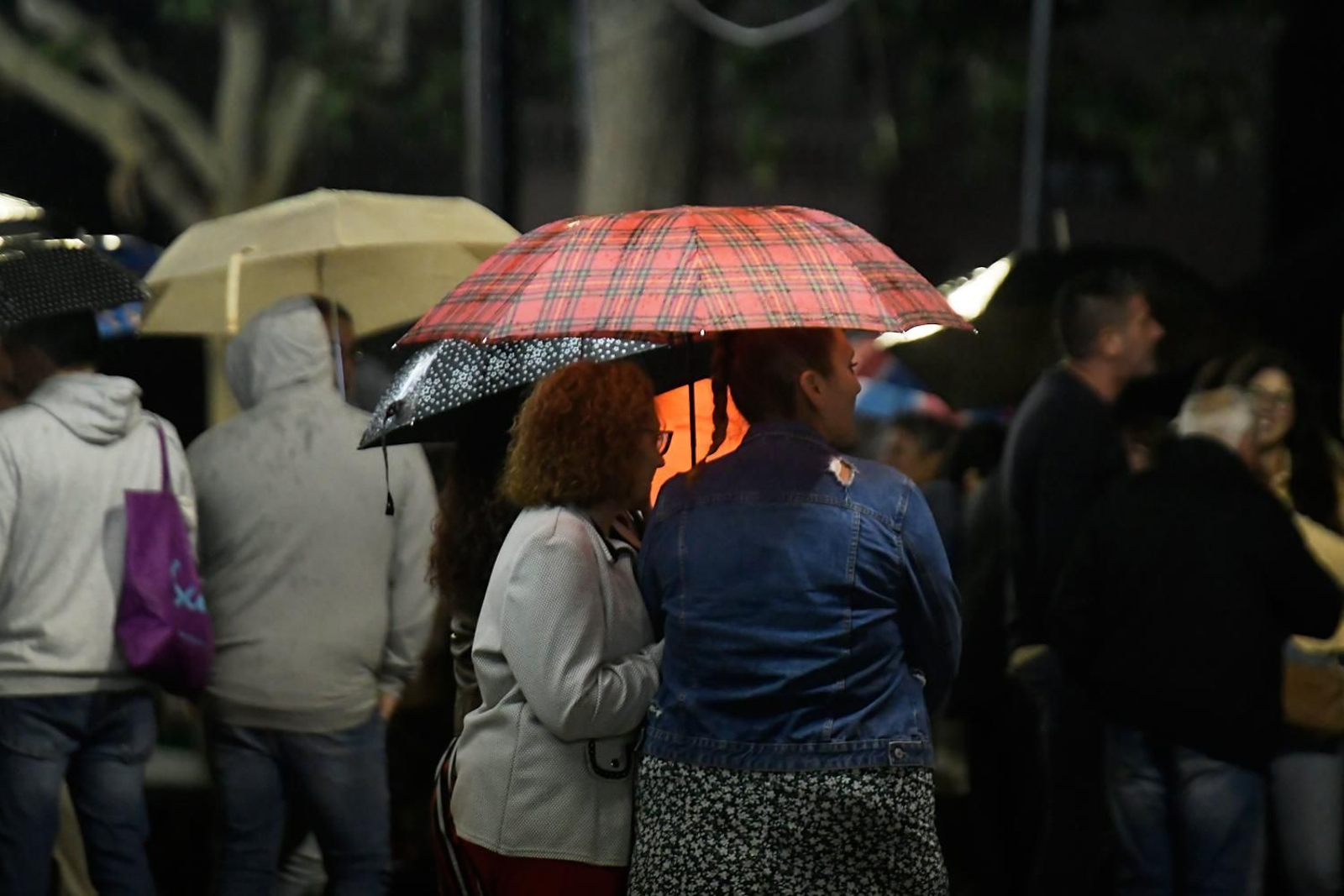 La lluvia ha reaparecido este sábado en Andalucía.