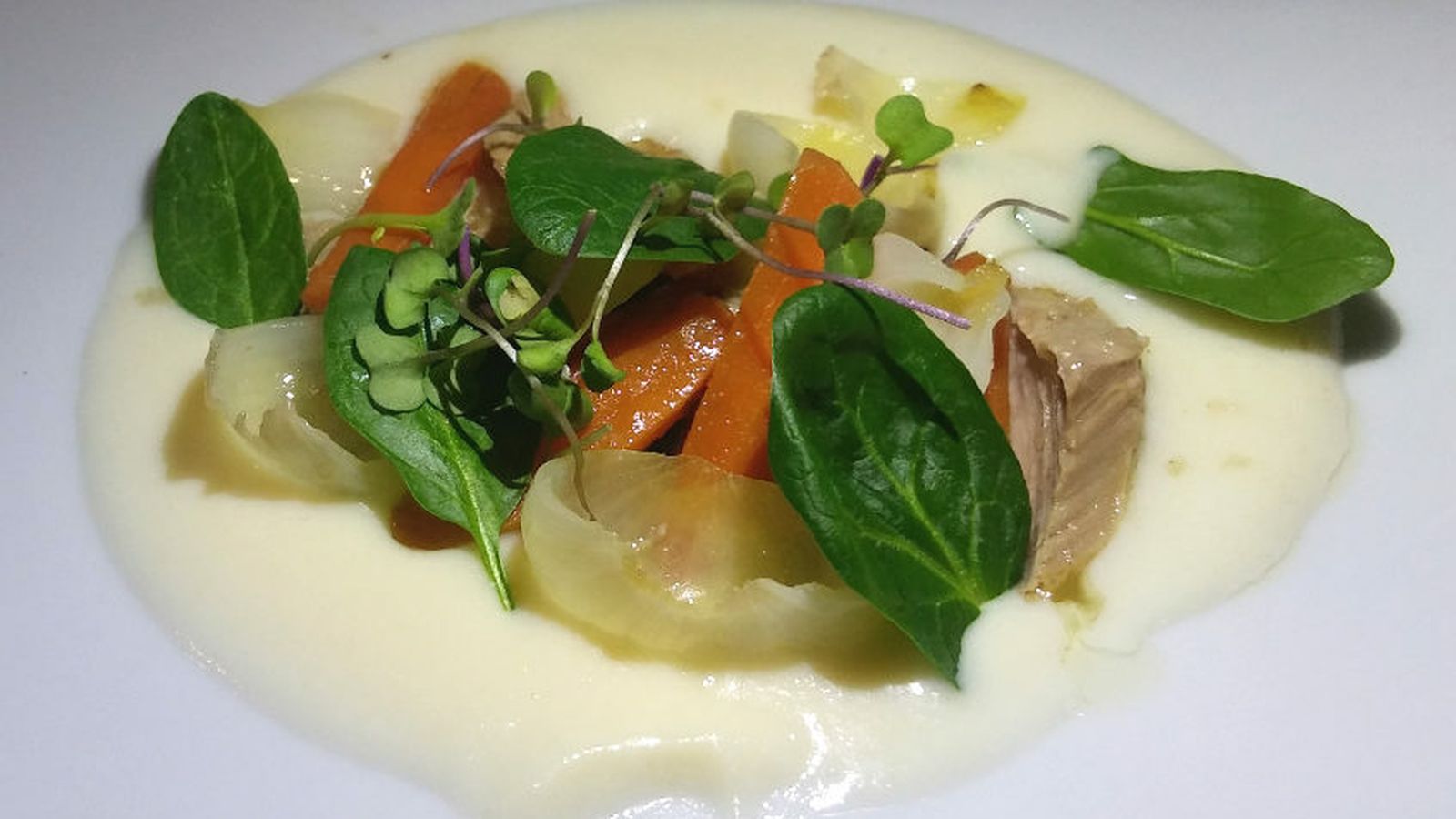 Mormo de atún, uno de los platos del restaurante