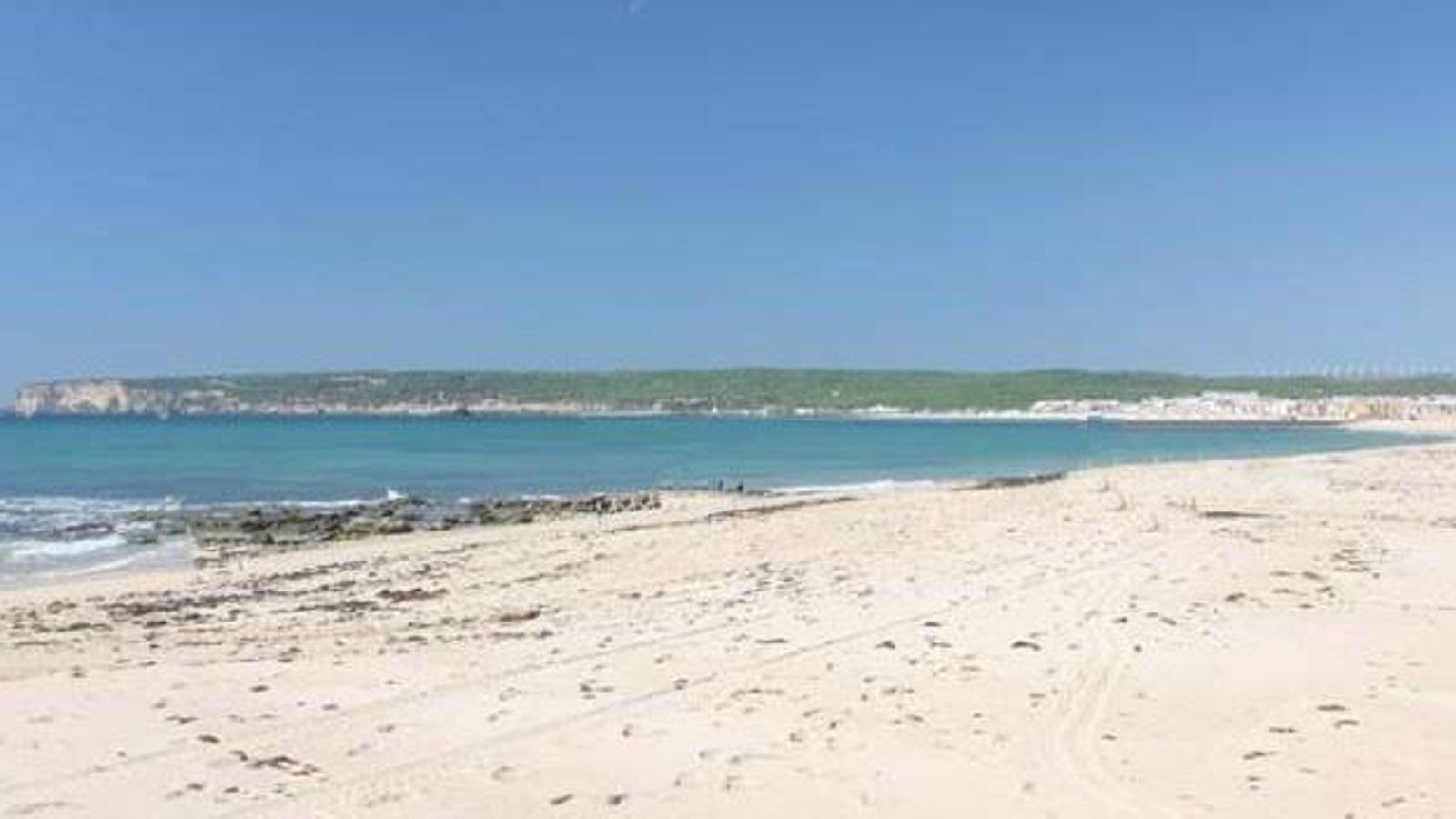 playa-canillos-botero