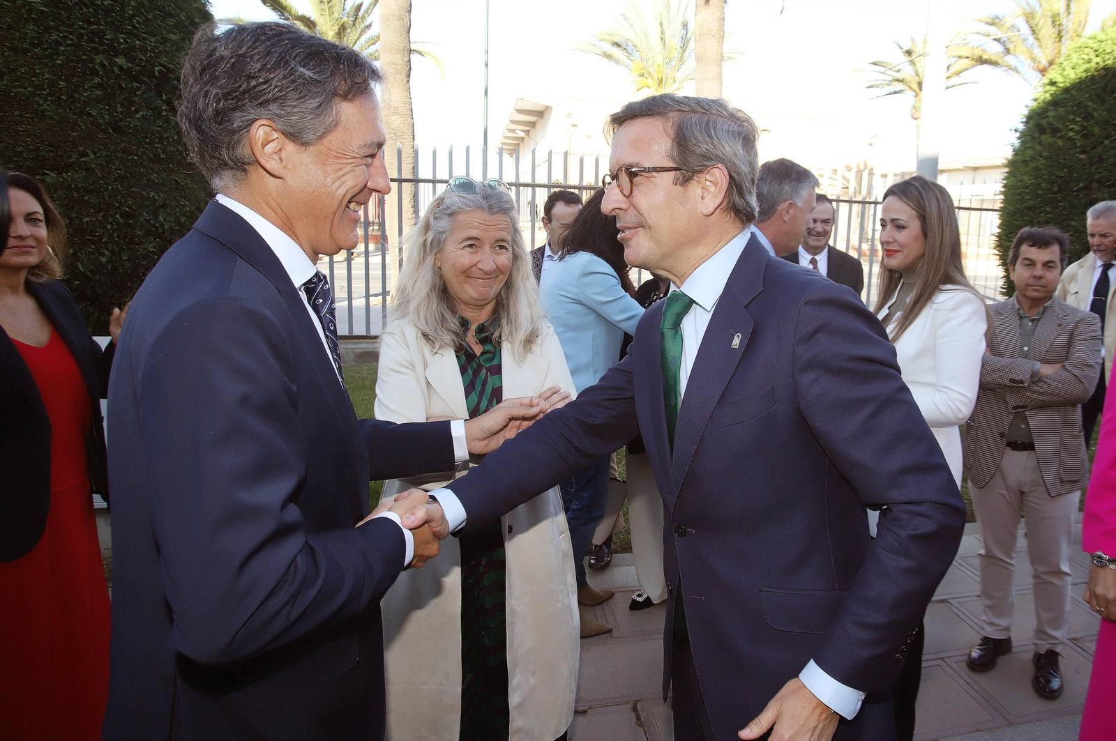 Imágenes del desayuno-coloquio con Jorge Paradela en el Foro Joly Andalucía
