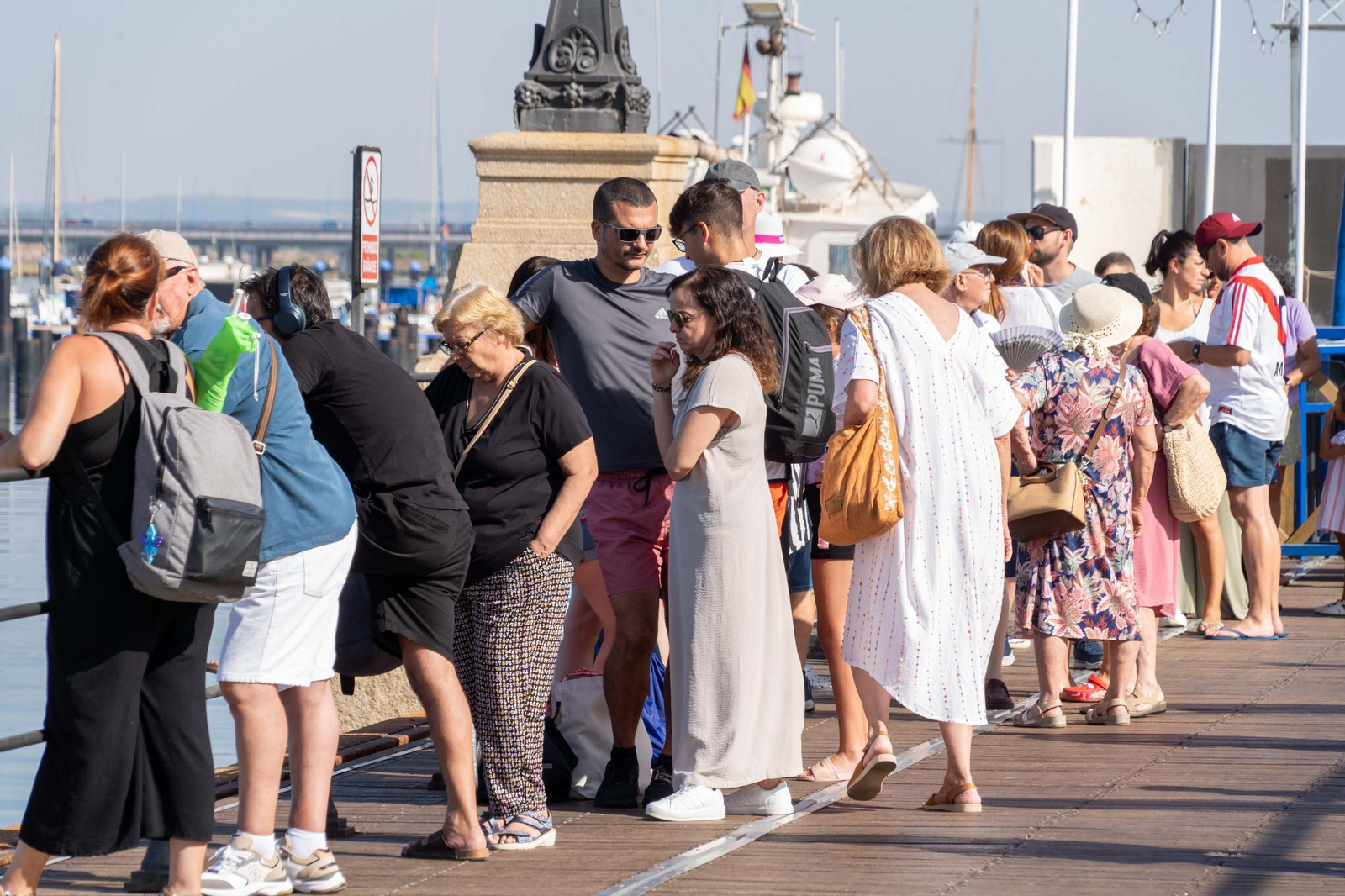 Imágenes de El Muelle de Levante, punto de partida de la mítica Canoa de Punta Umbría