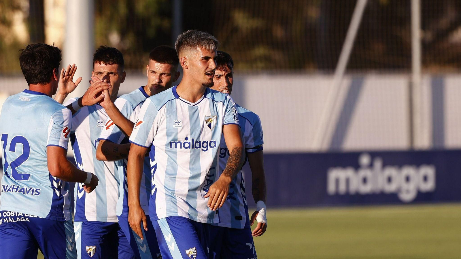 El Málaga CF celebra el tanto de Chupete