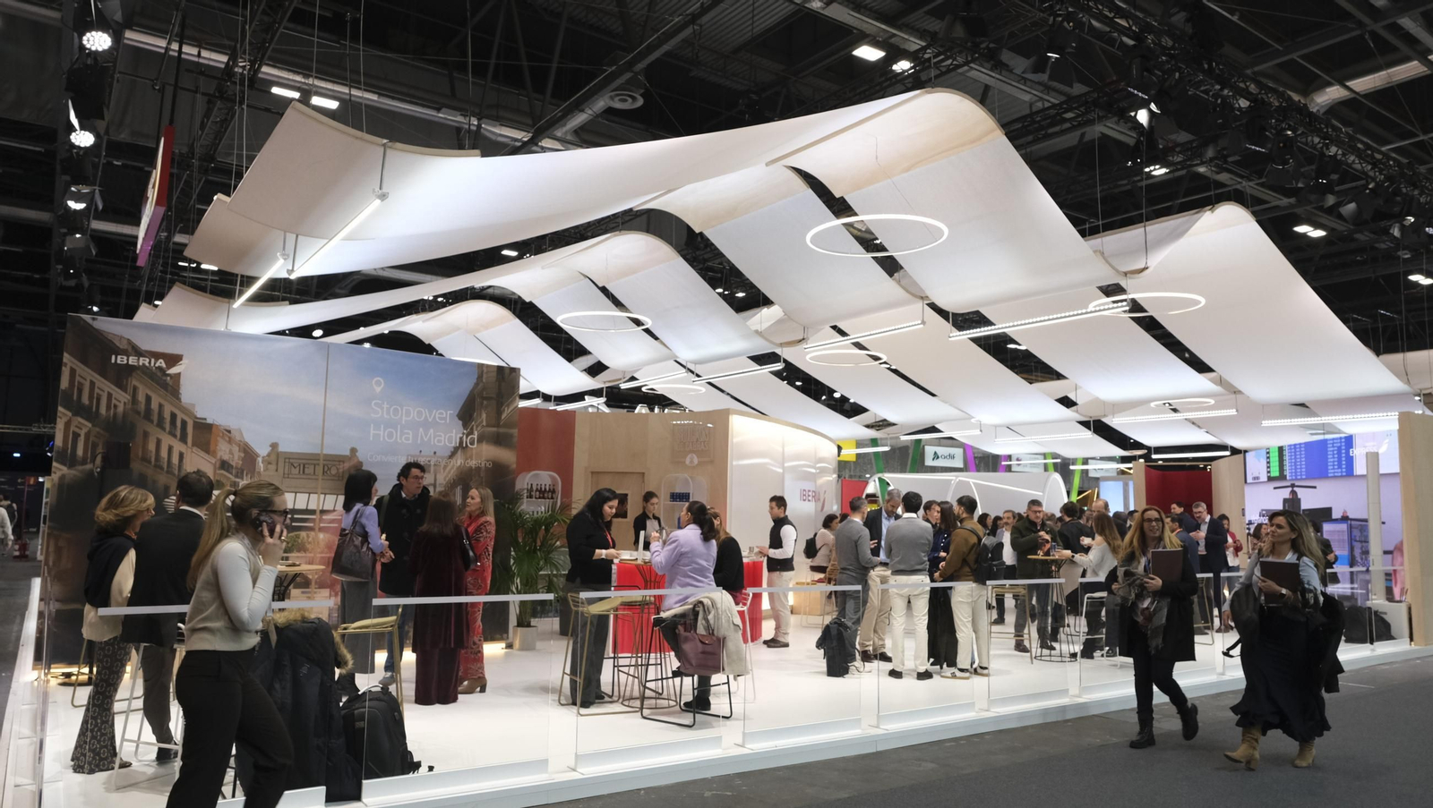 Las imágenes del segundo día de FITUR 2025, en Madrid