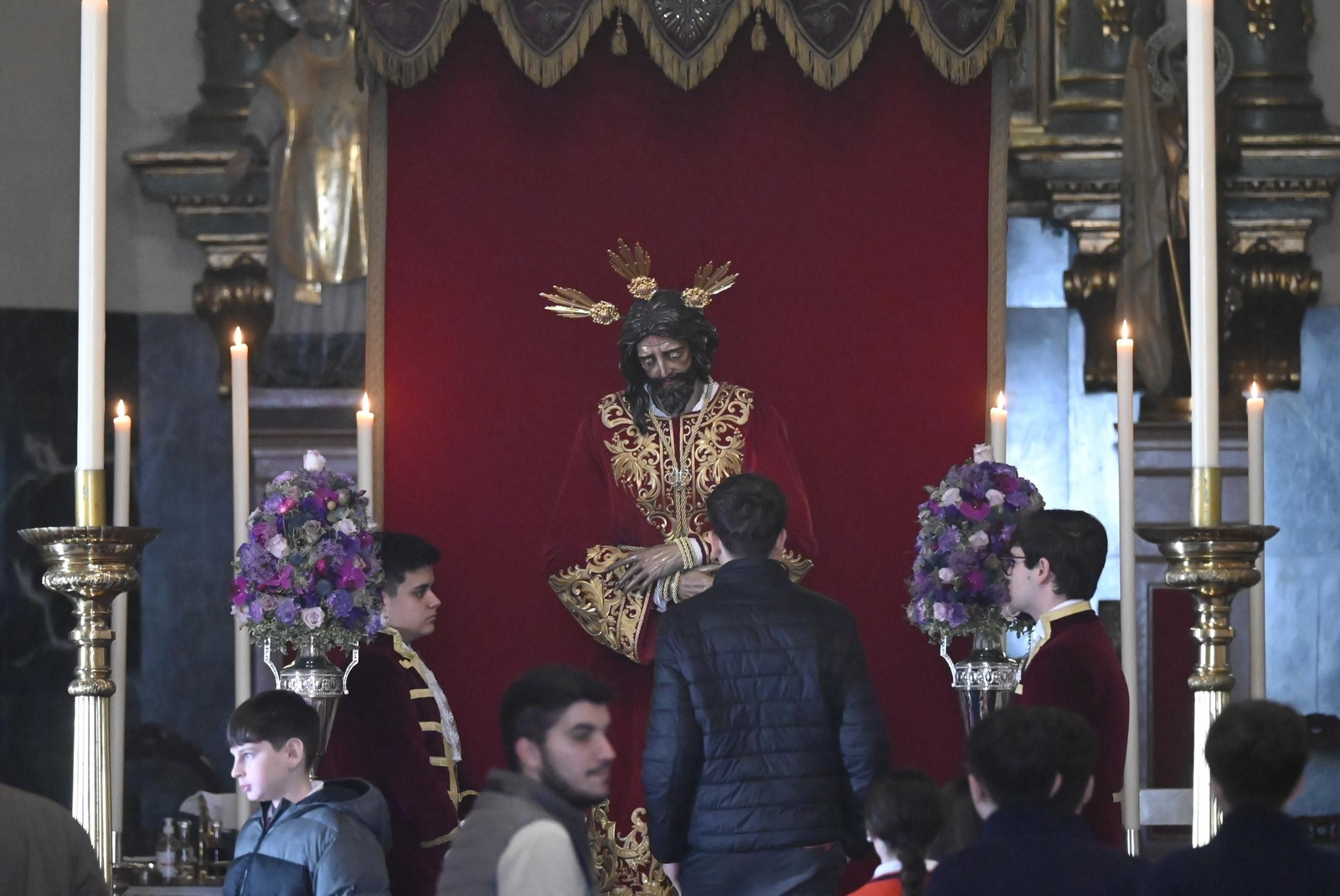 Las mejores fotos del besamanos al Señor del Prendimiento de Córdoba