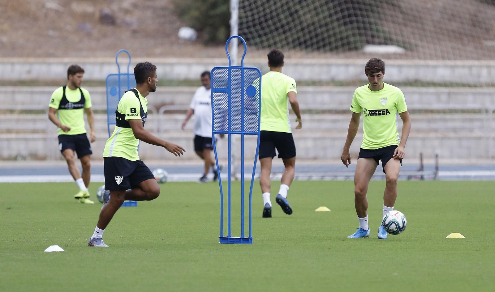 Las fotos del entrenamiento del Málaga CF tras la derrota con el Almería
