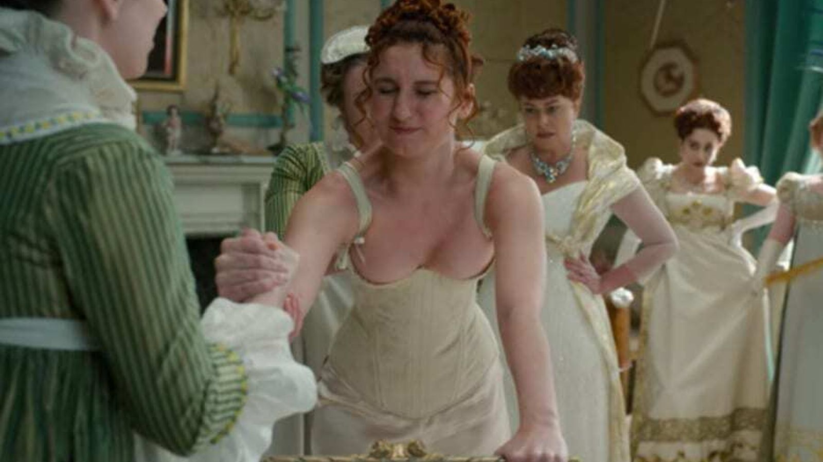 Corsés en Los Bridgerton (Netflix)
