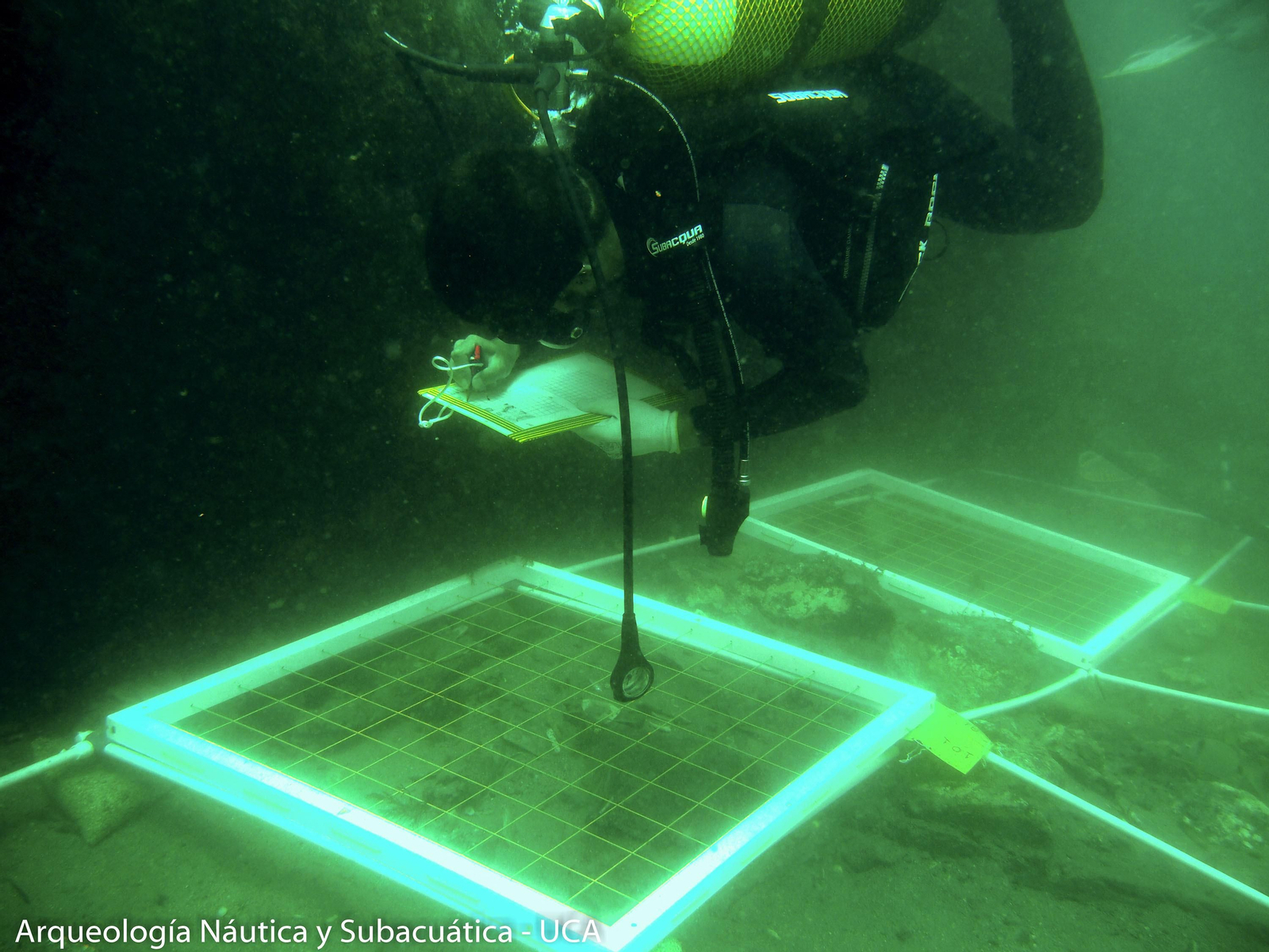 Trabajos en el pecio de La Ballenera.