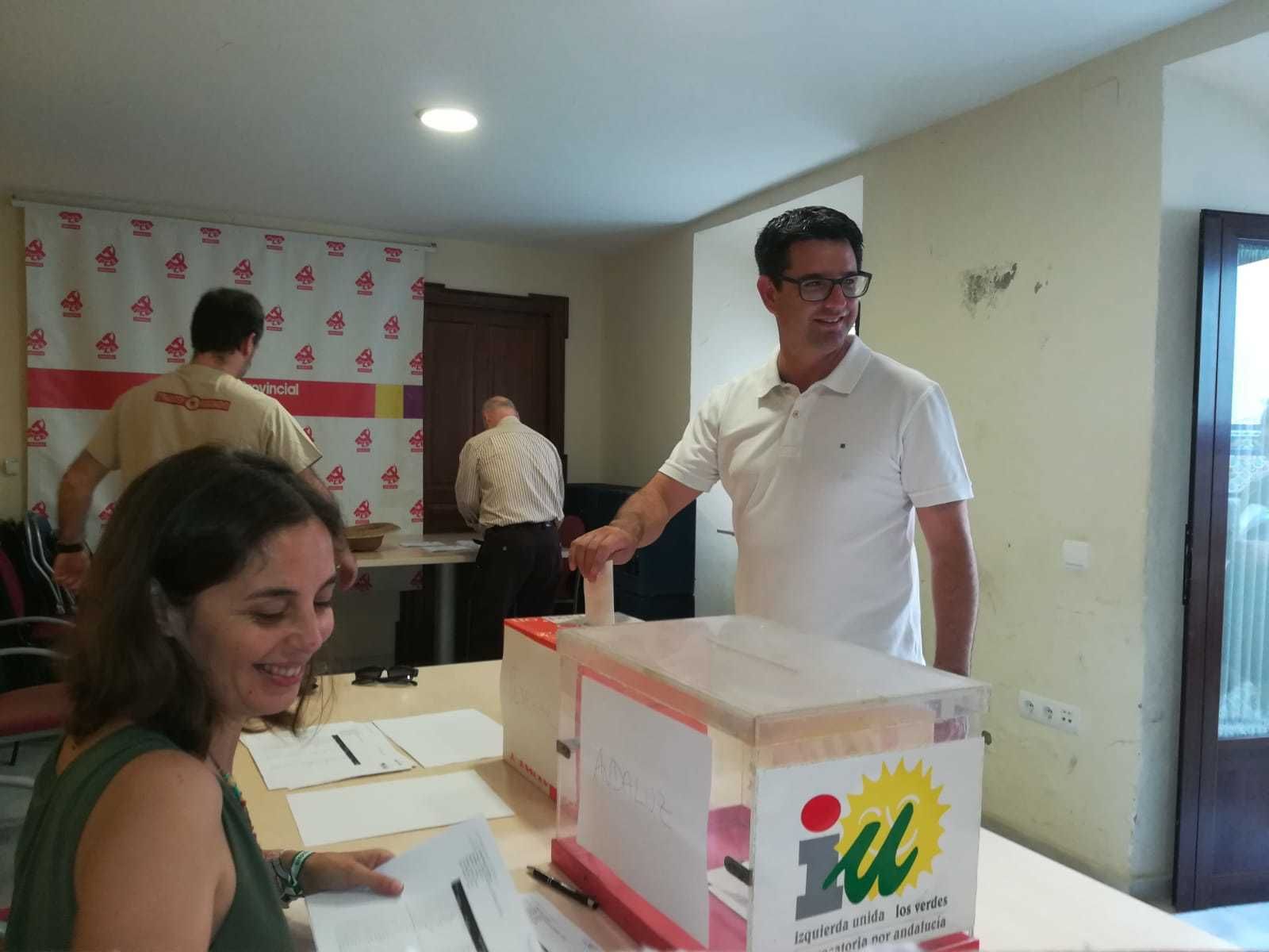 IU ajusta sus fechas para la confluencia de las municipales