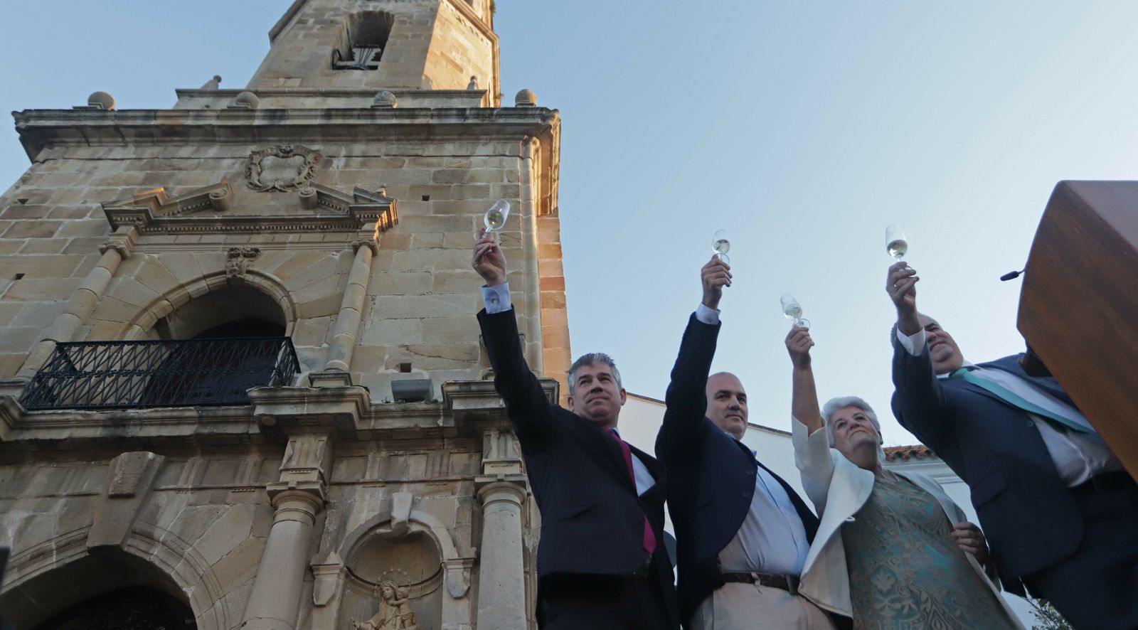 Las mejores fotos de la coronación de la Villa