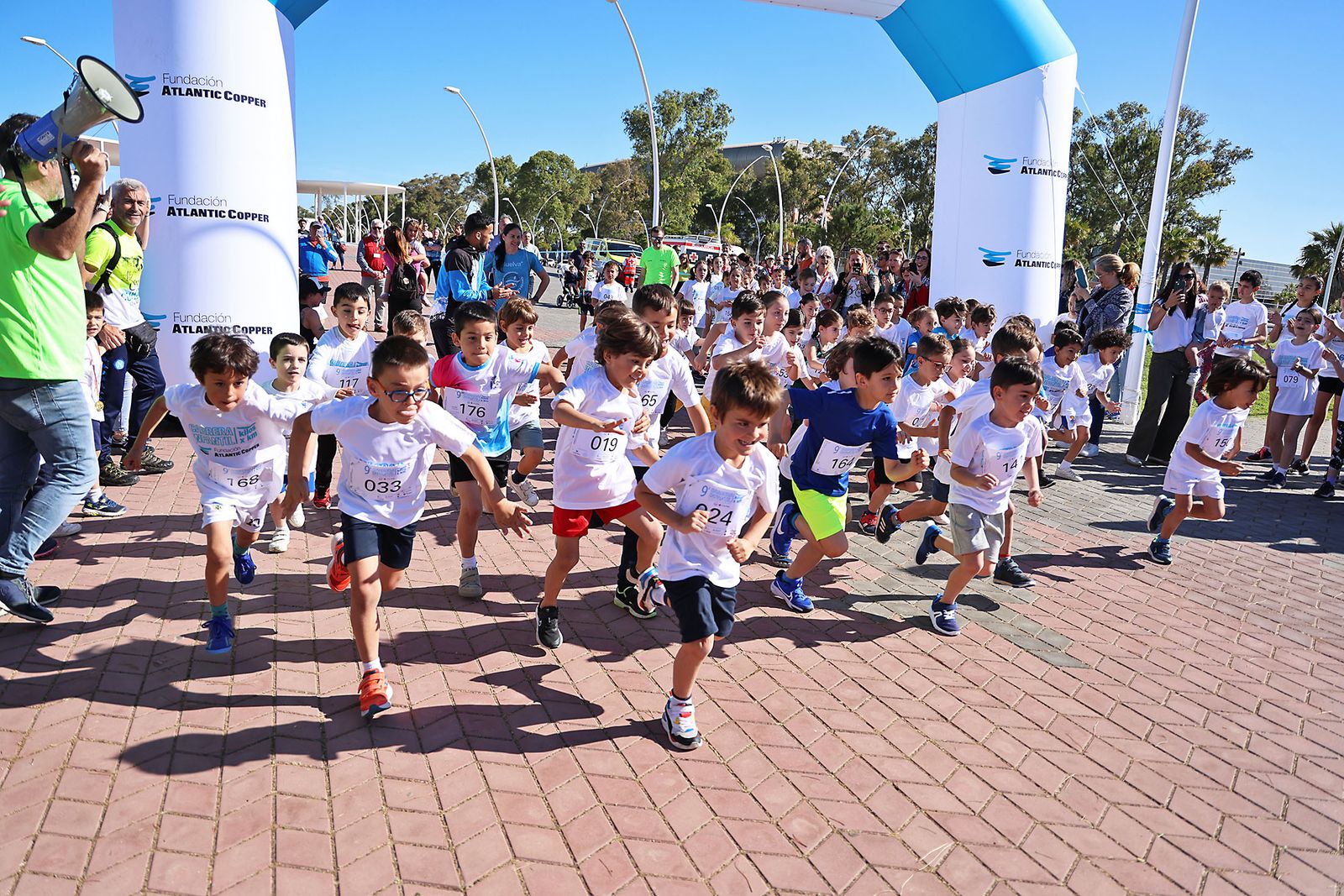 Imágenes de la Carrera infantil 'Kilos por kilómetros'