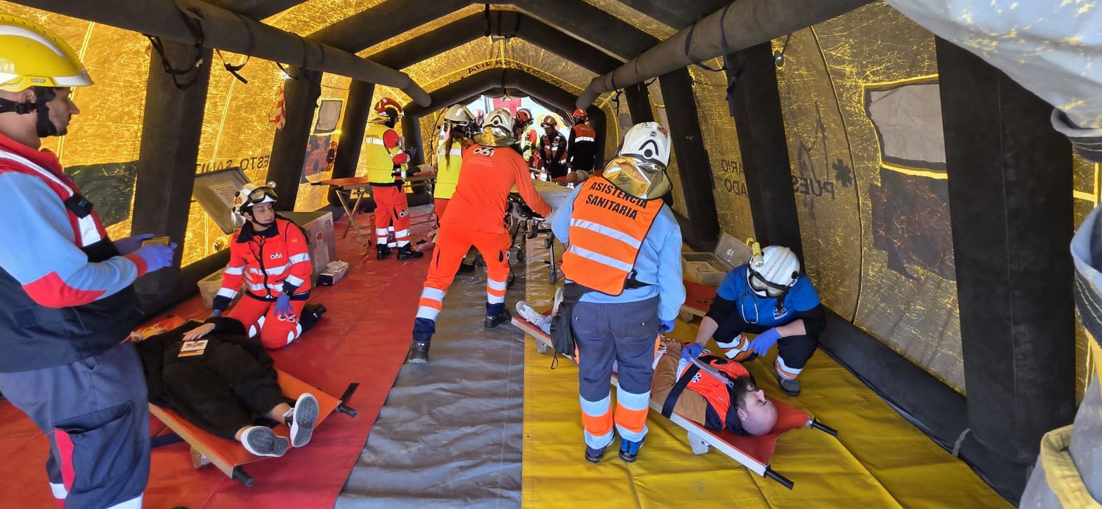 Simulacro en el CEIP Muelle del Tinto.
