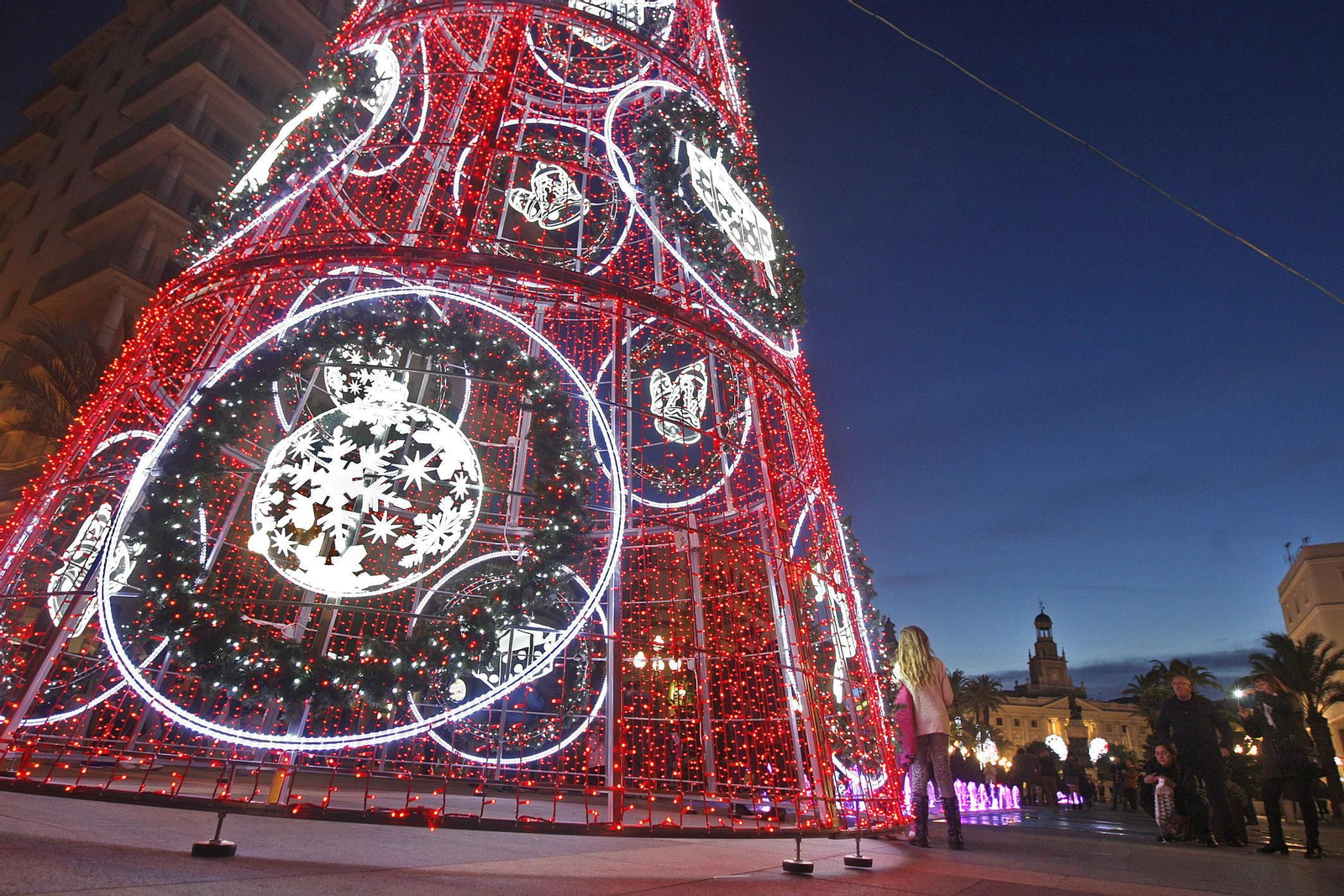 Alumbrado extraordinario de Navidad en Cádiz