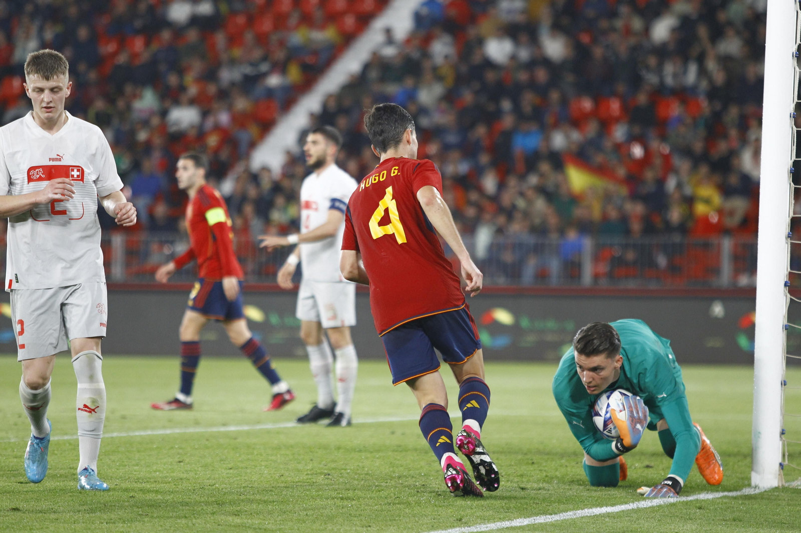 Imágenes del partido de fútbol amistoso entre las selecciones de España y Suiza Sub 21, disputado en Almería