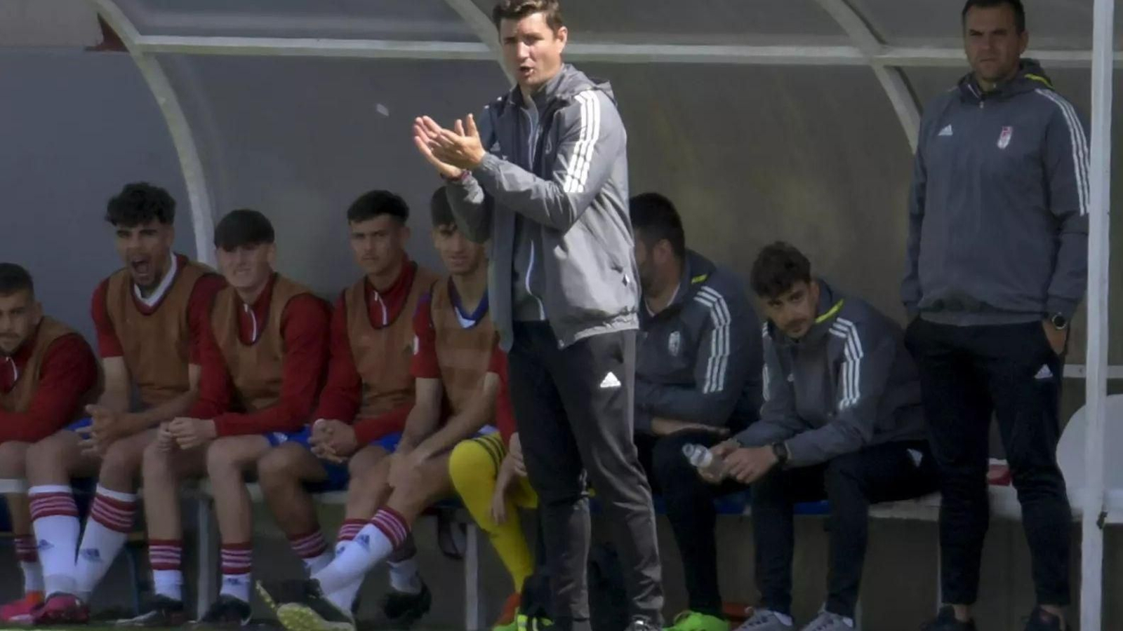 Padilla, en su etyapa con el Granada juvenil.