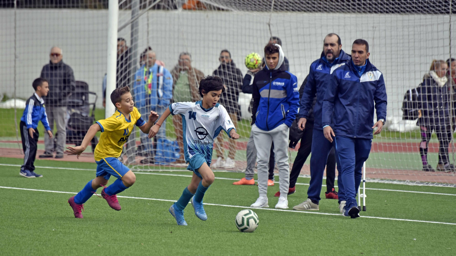 Las mejores fotos del XII Torneo de Navidad de futbol base AD Taraguilla