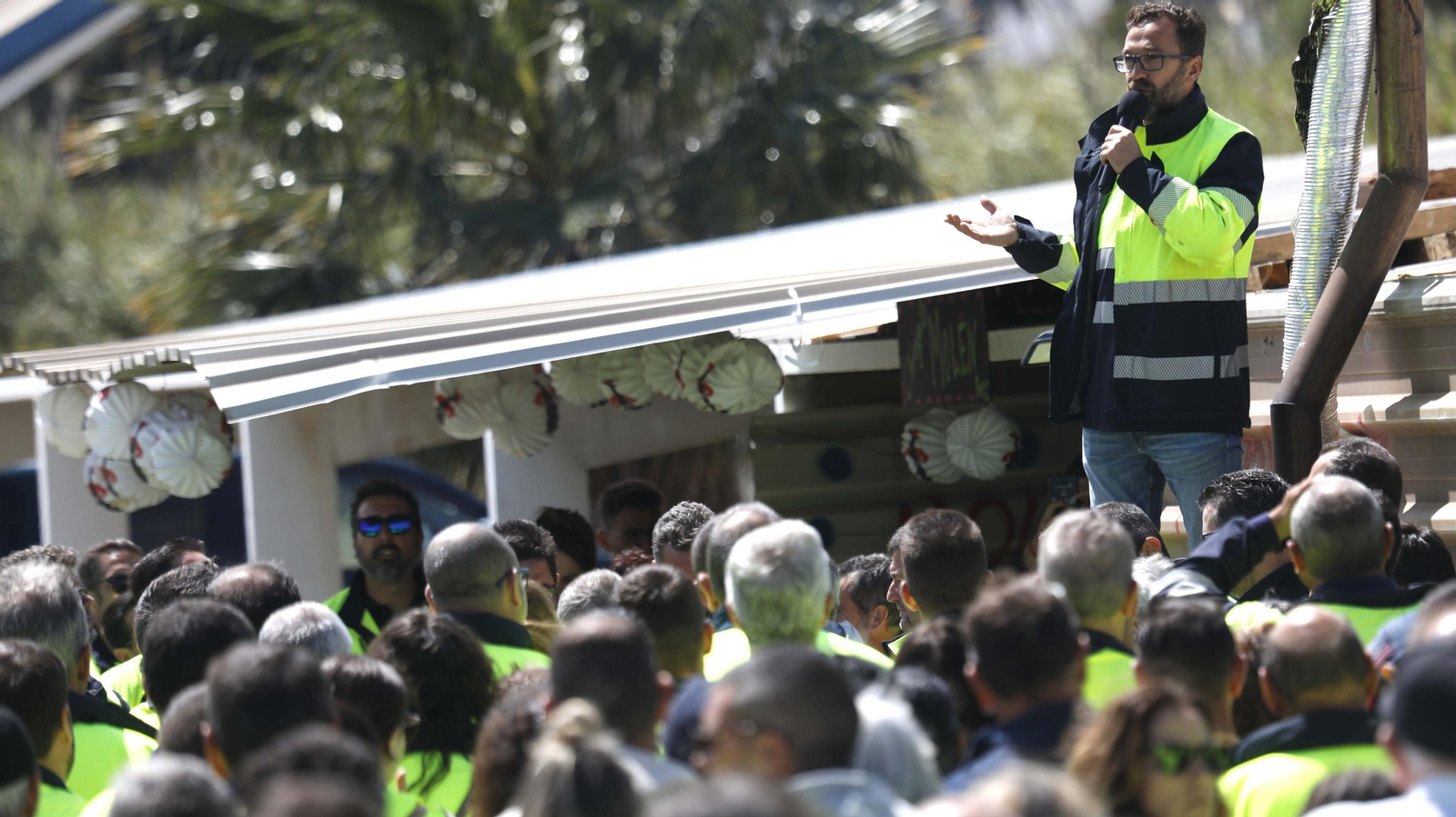 Fotos de la concentración de Acerinox por el Primero de Mayo Fotos de la concentración de Acerinox por el Primero de Mayo
