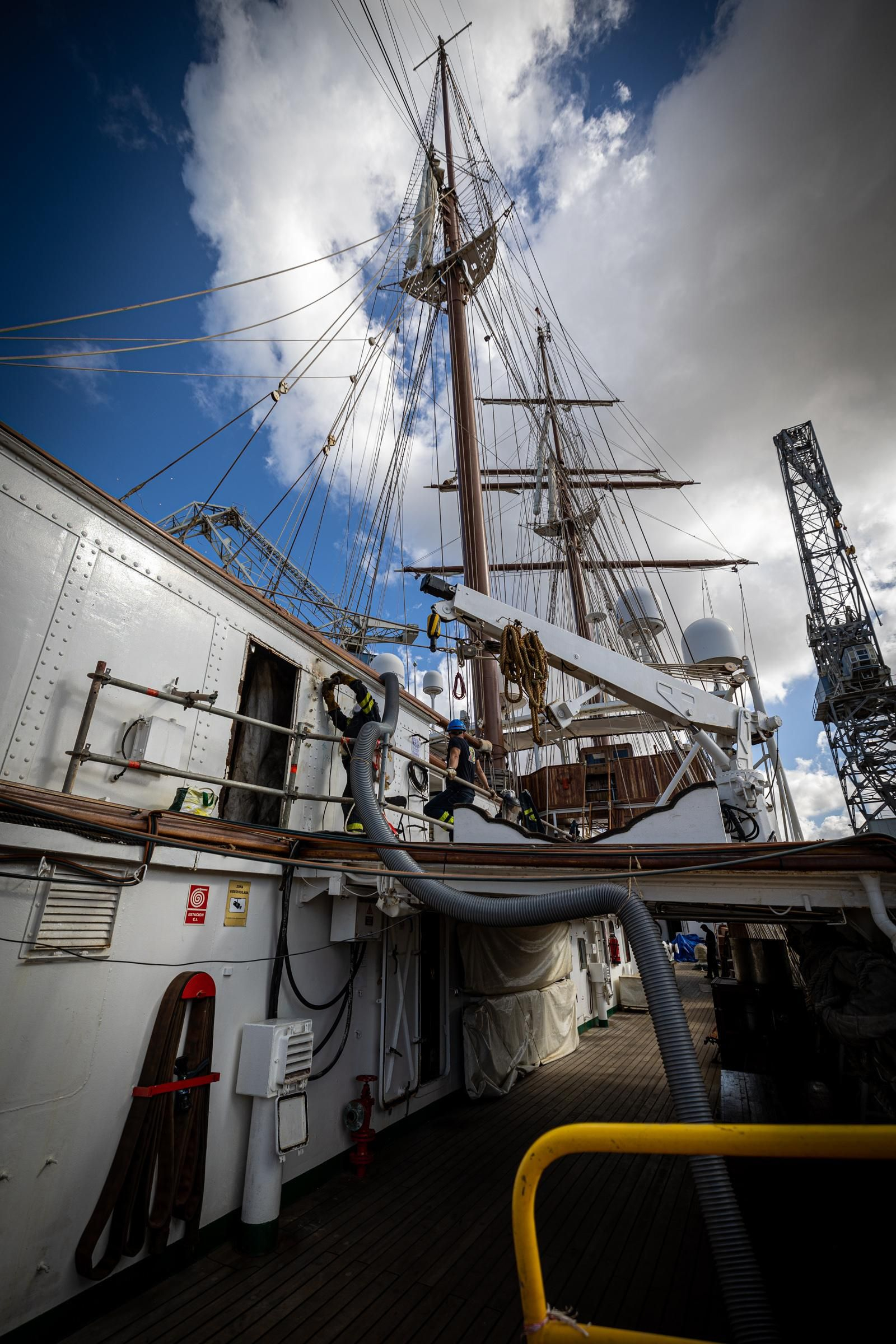 Un recorrido completo por las obras del buque escuela 'Juan Sebastián de Elcano'