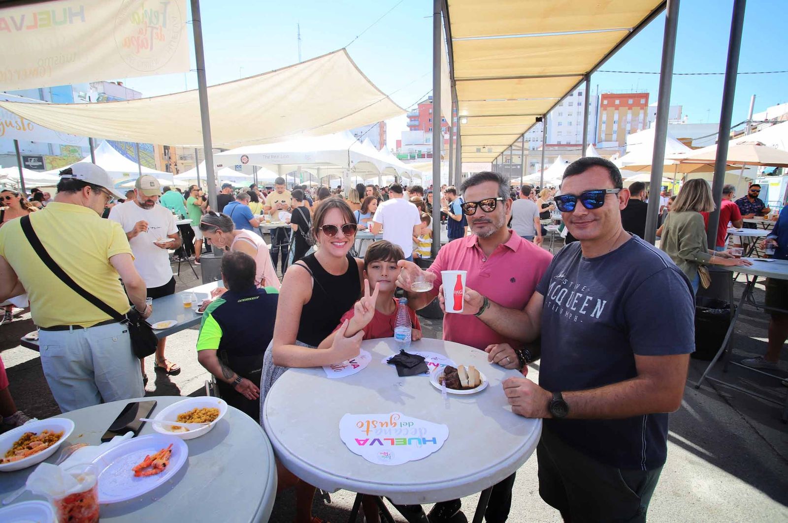 Imágenes del ambiente en la Feria de la Tapa de Huelva