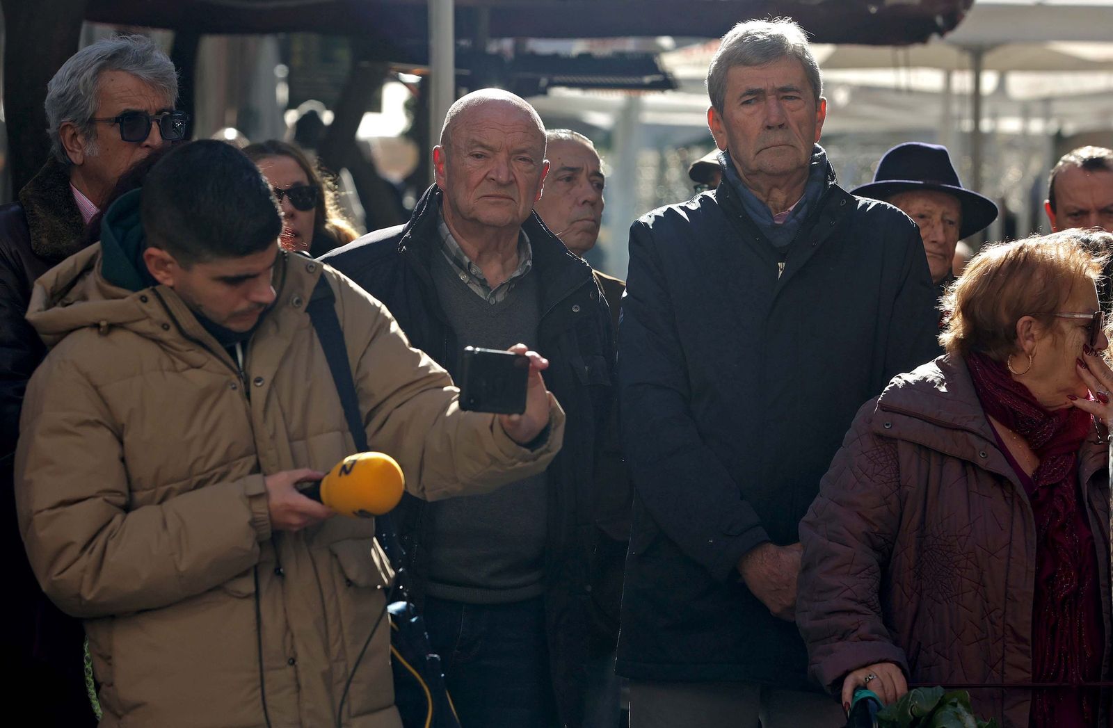 La consternación en Algeciras por la tragedia ferroviaria de Adamuz, en imágenes